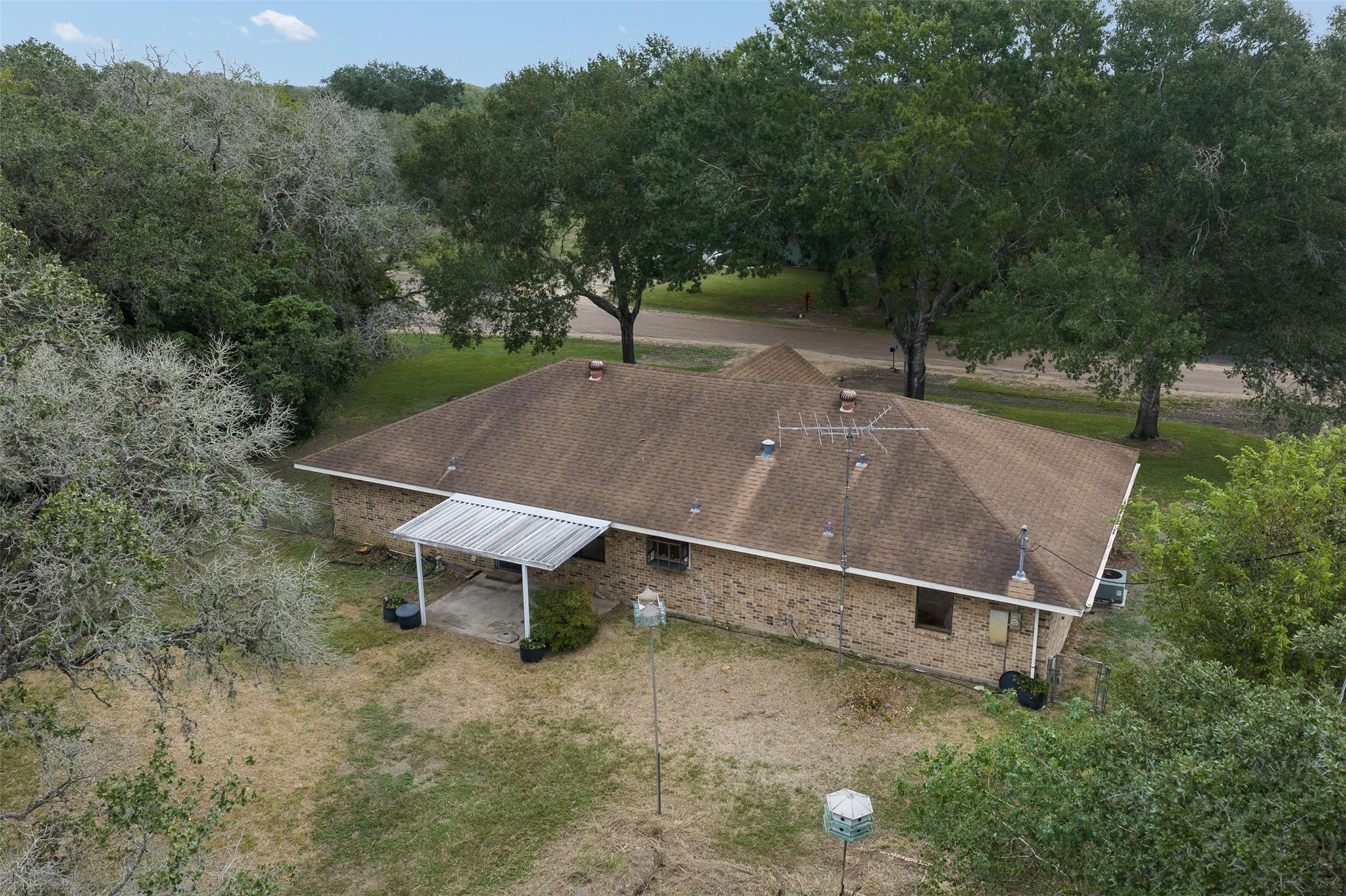 1081 Shirley Oaks Street Property Photo 25