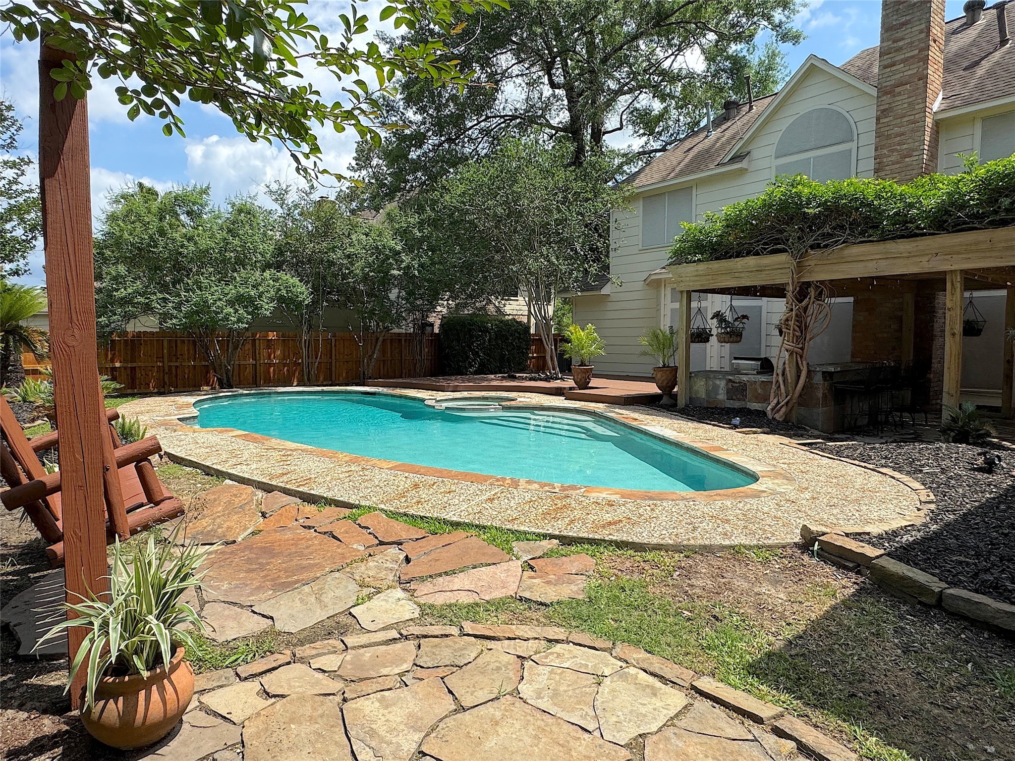 1911 Tawny Oaks Drive Property Photo 11