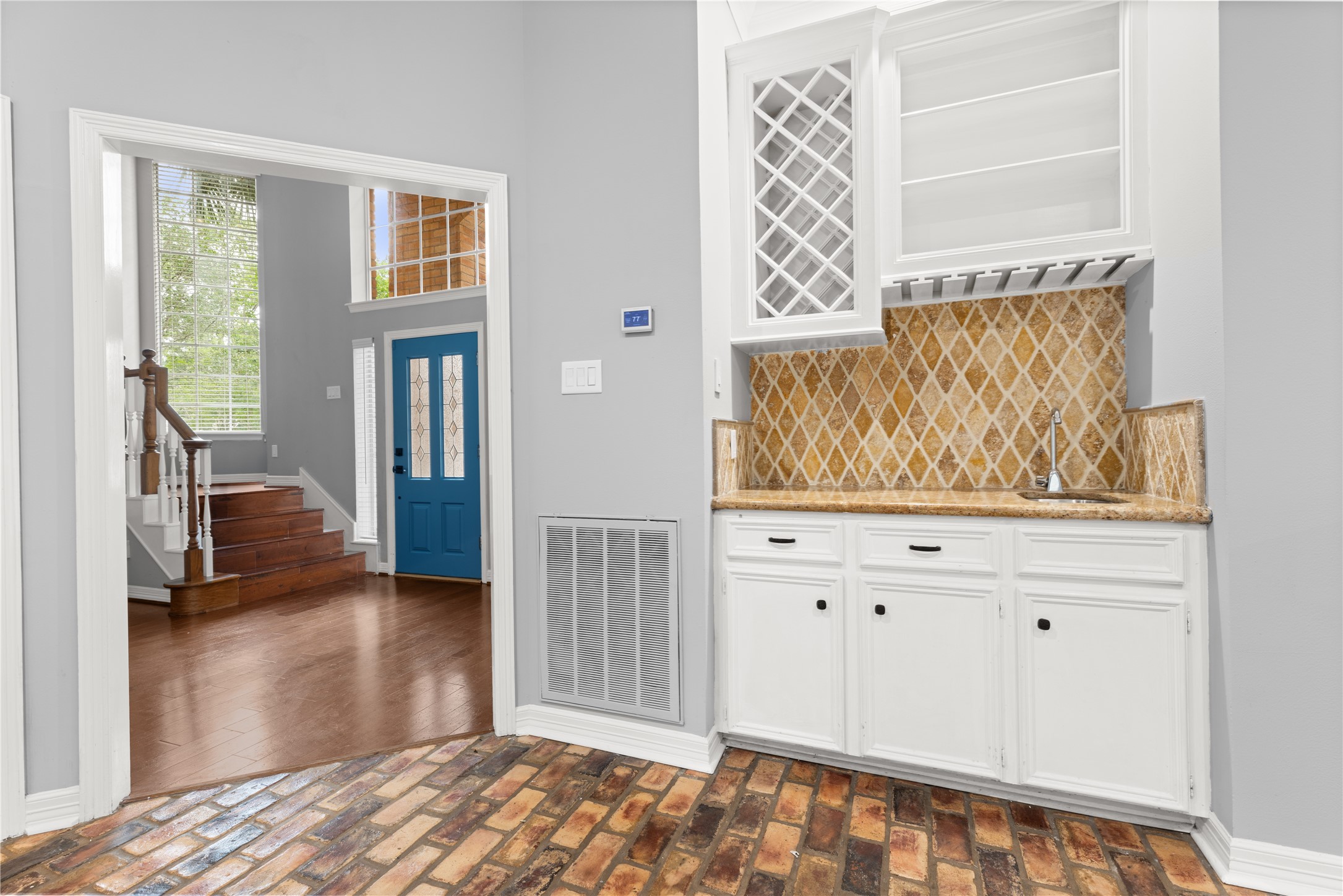 1911 Tawny Oaks Drive Property Photo 18