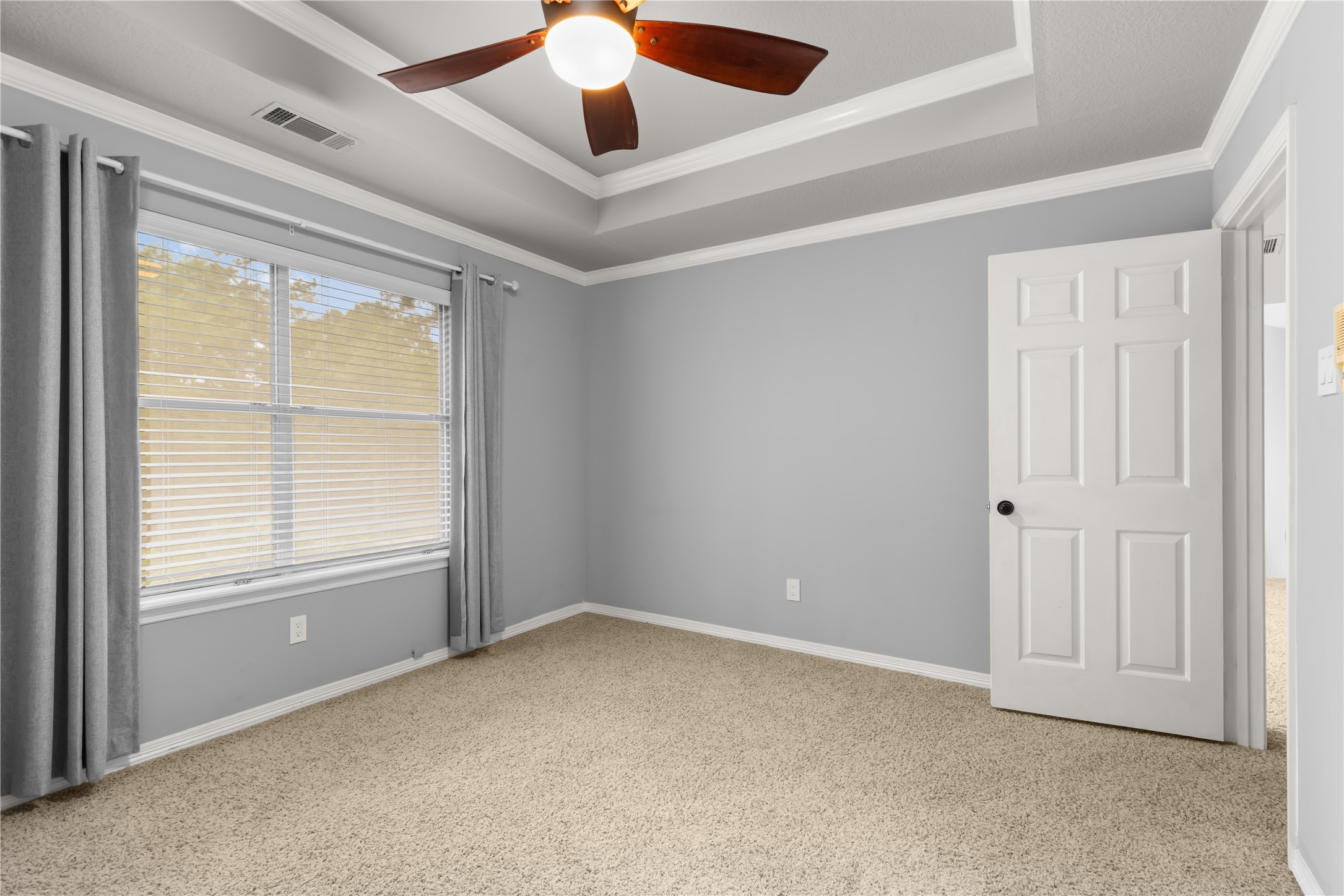 1911 Tawny Oaks Drive Property Photo 29