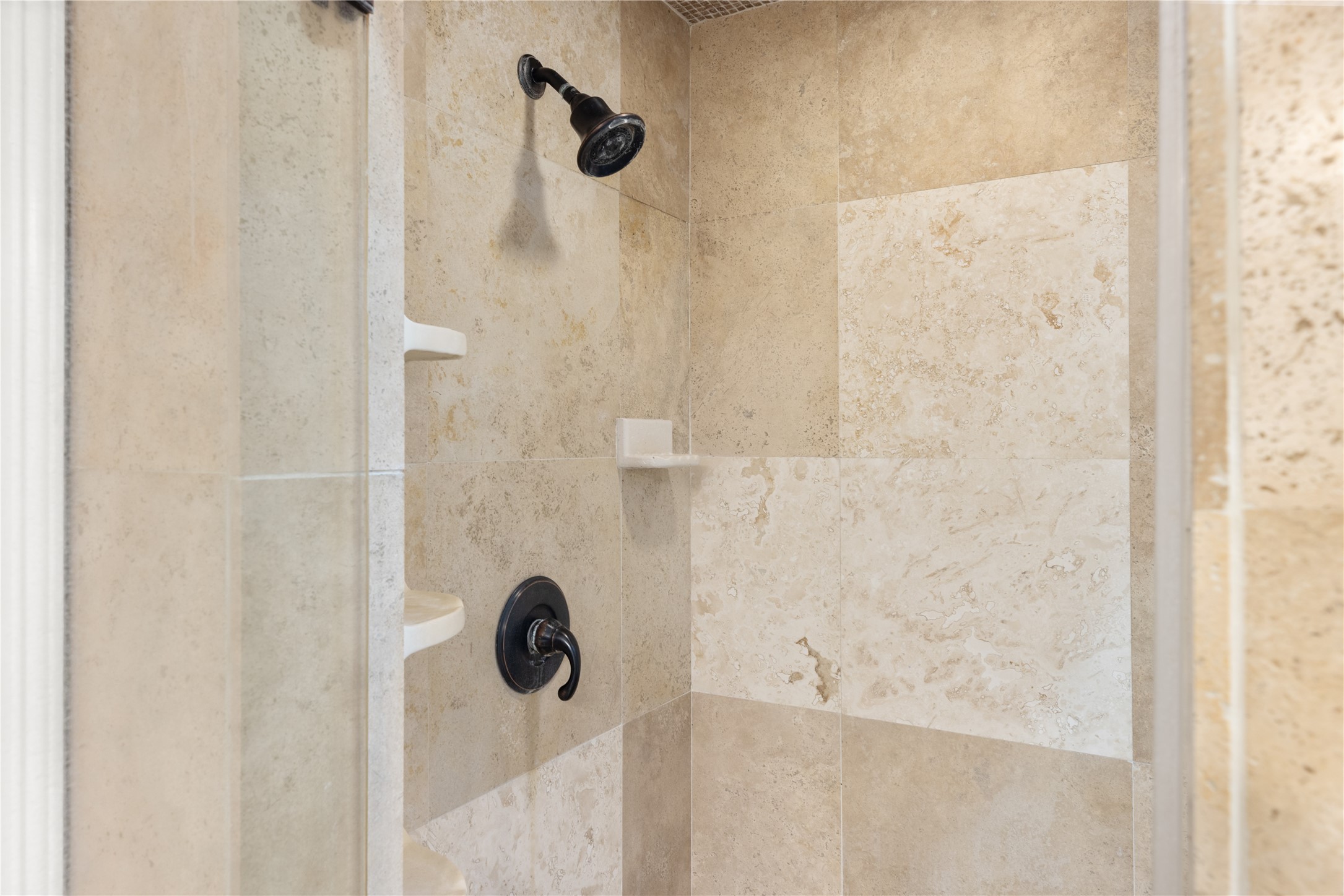 1911 Tawny Oaks Drive Property Photo 32