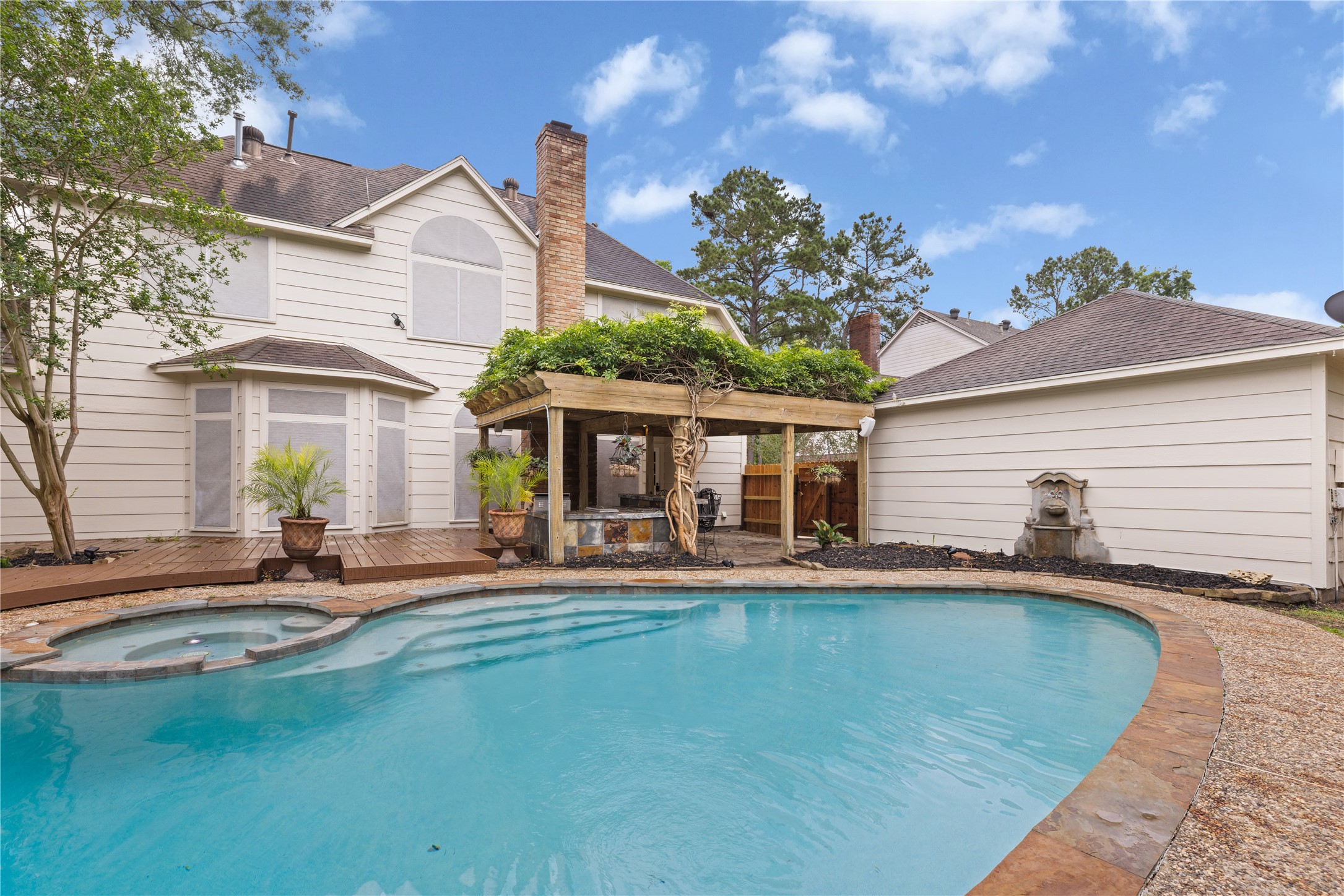 1911 Tawny Oaks Drive Property Photo 38