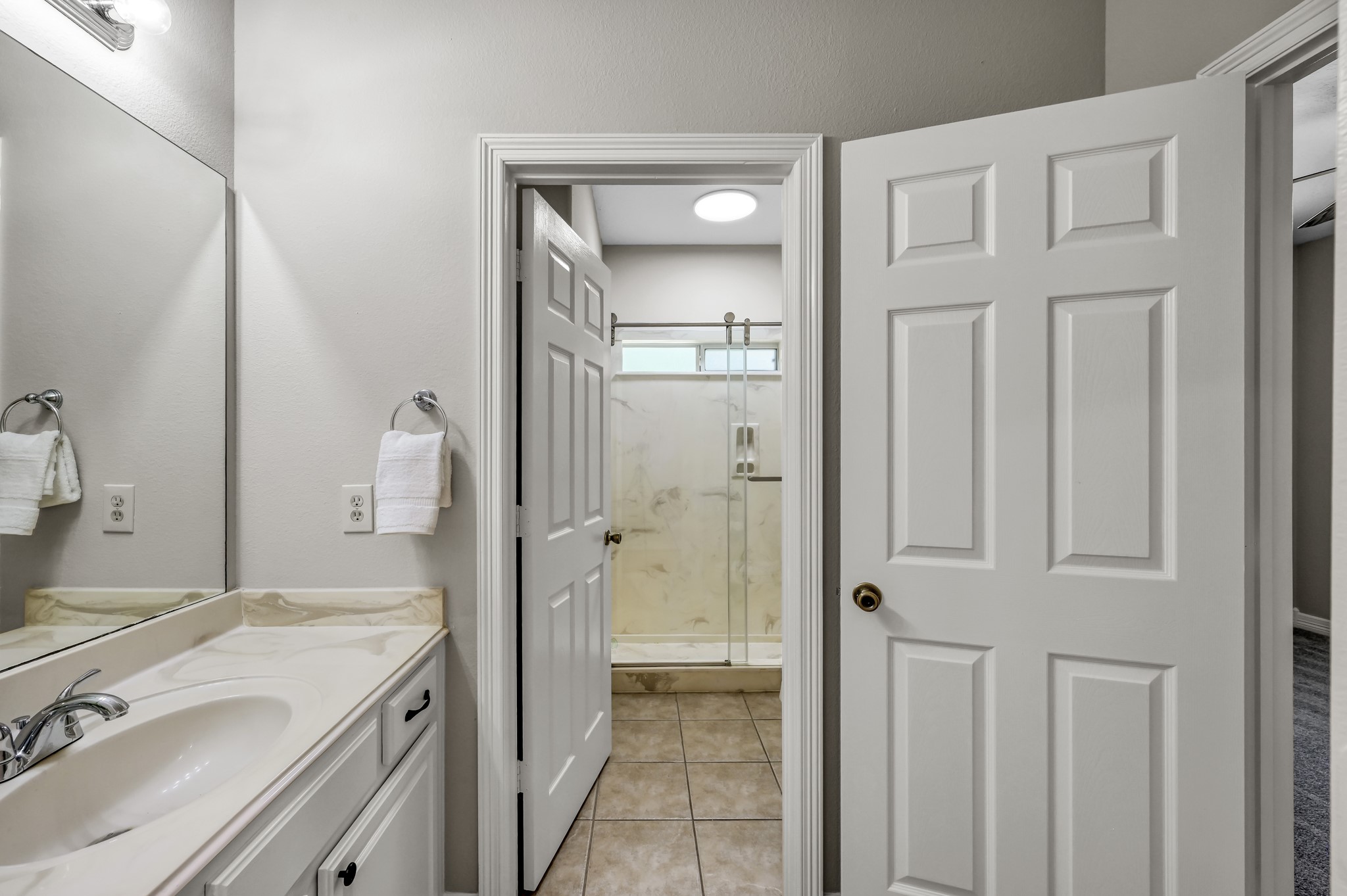 9606 Miller Road Property Photo 27