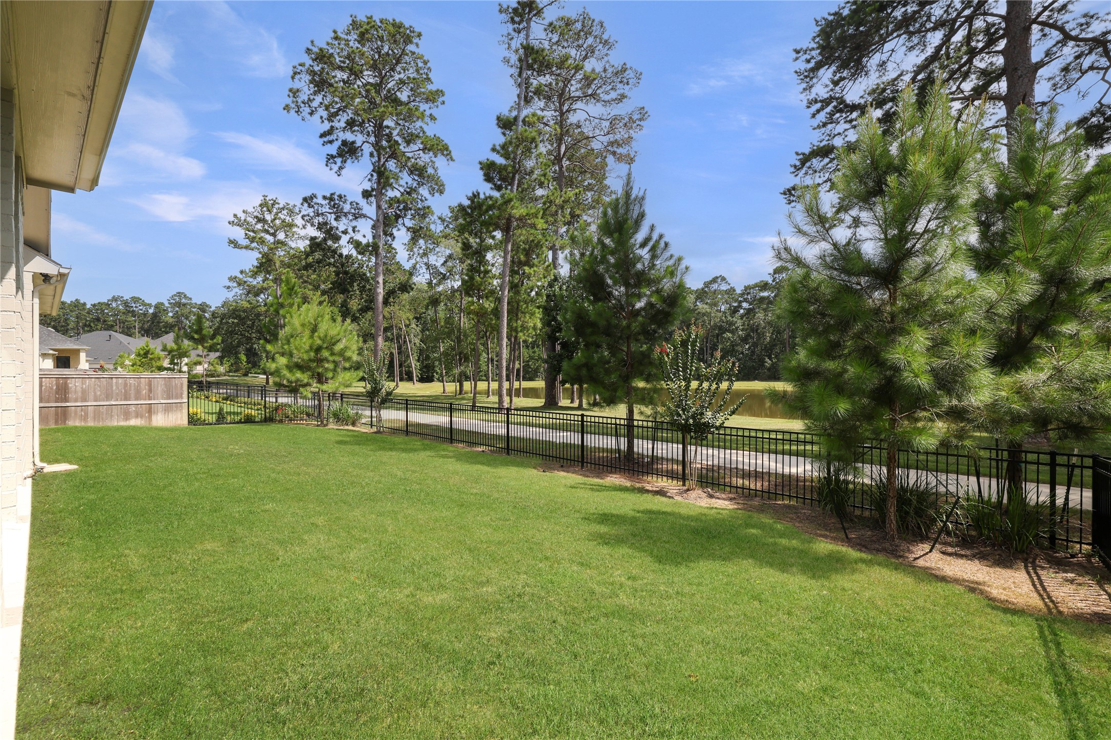 15391 Ringbill Way Property Photo 32