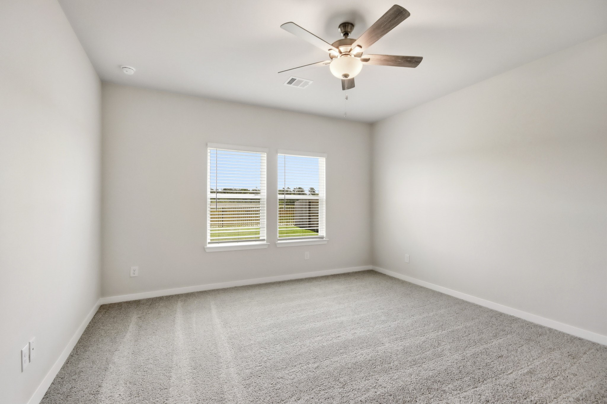 561 Wax Myrtle Way Property Photo 12