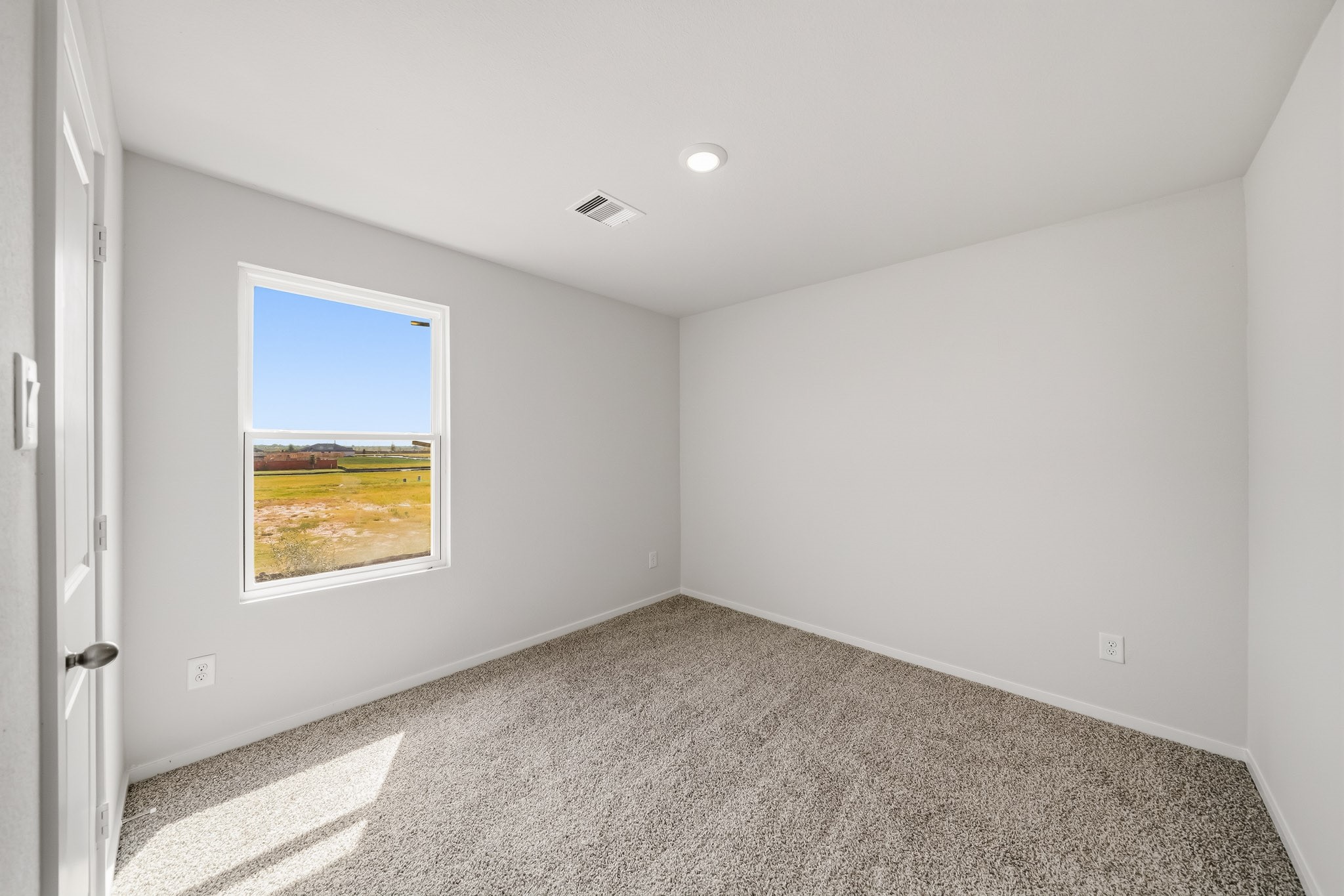 4001 Sun Burst Lane Property Photo 10