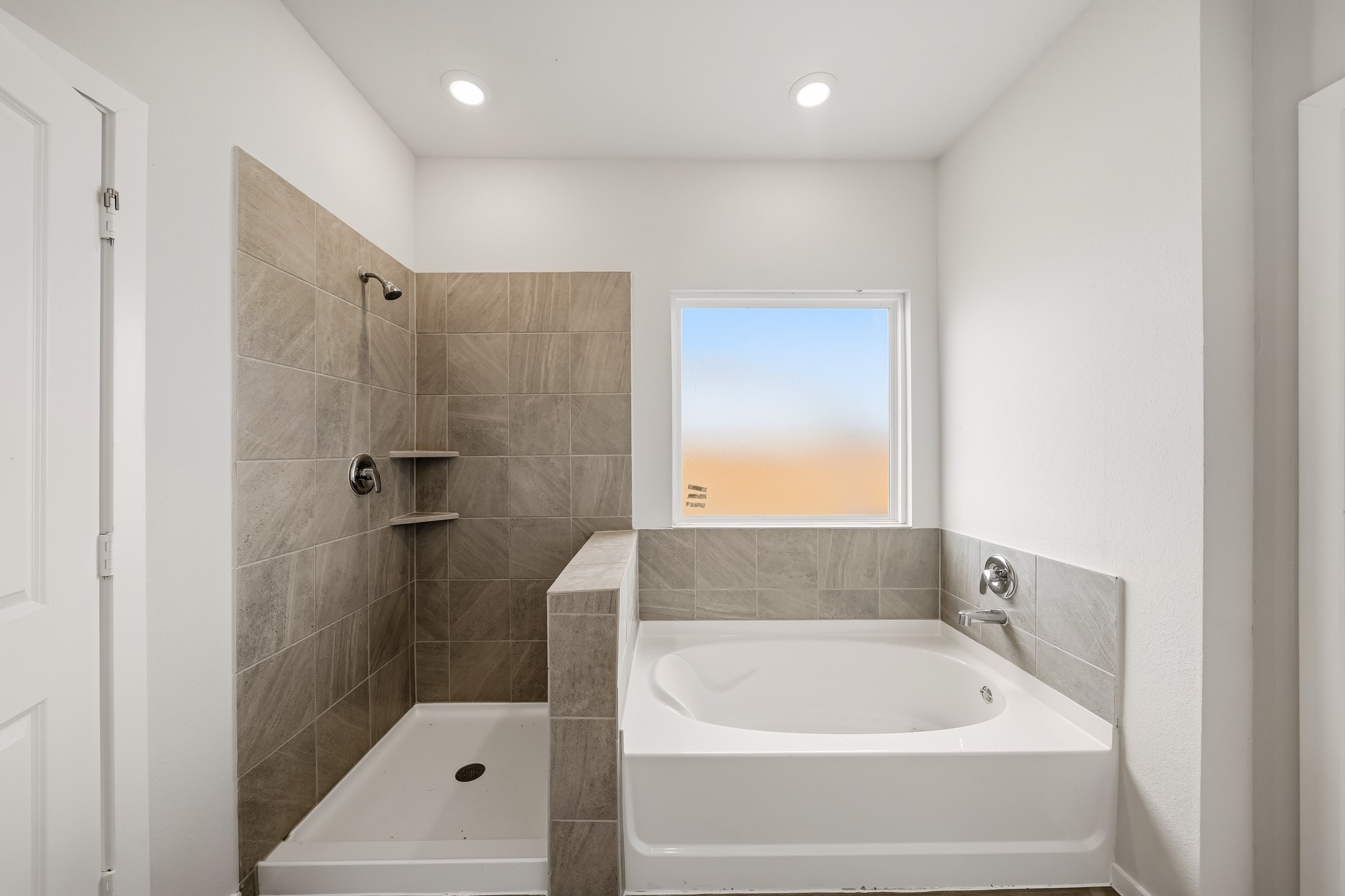 4001 Sun Burst Lane Property Photo 17