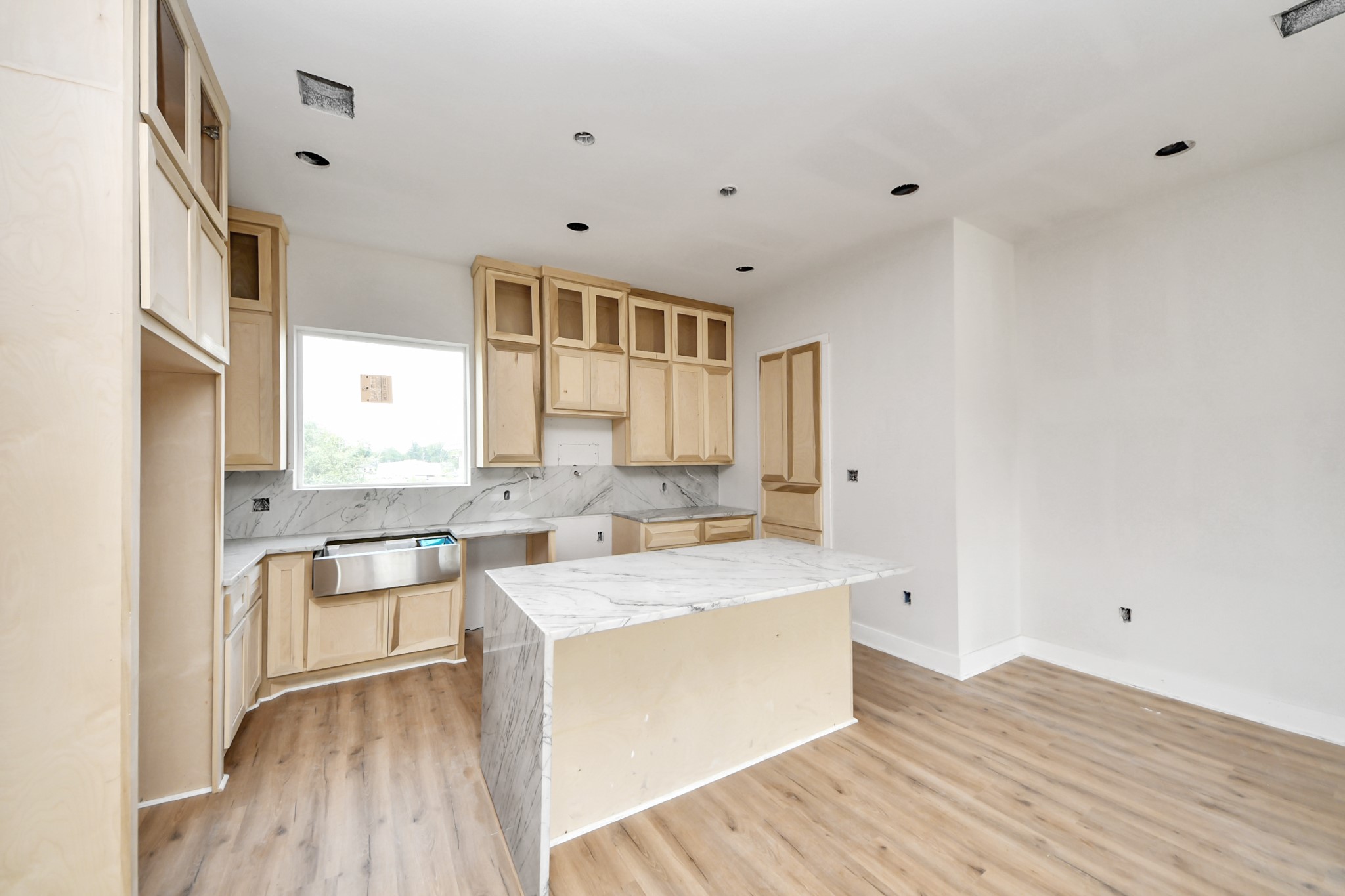 1707 Orr Street Property Photo 9