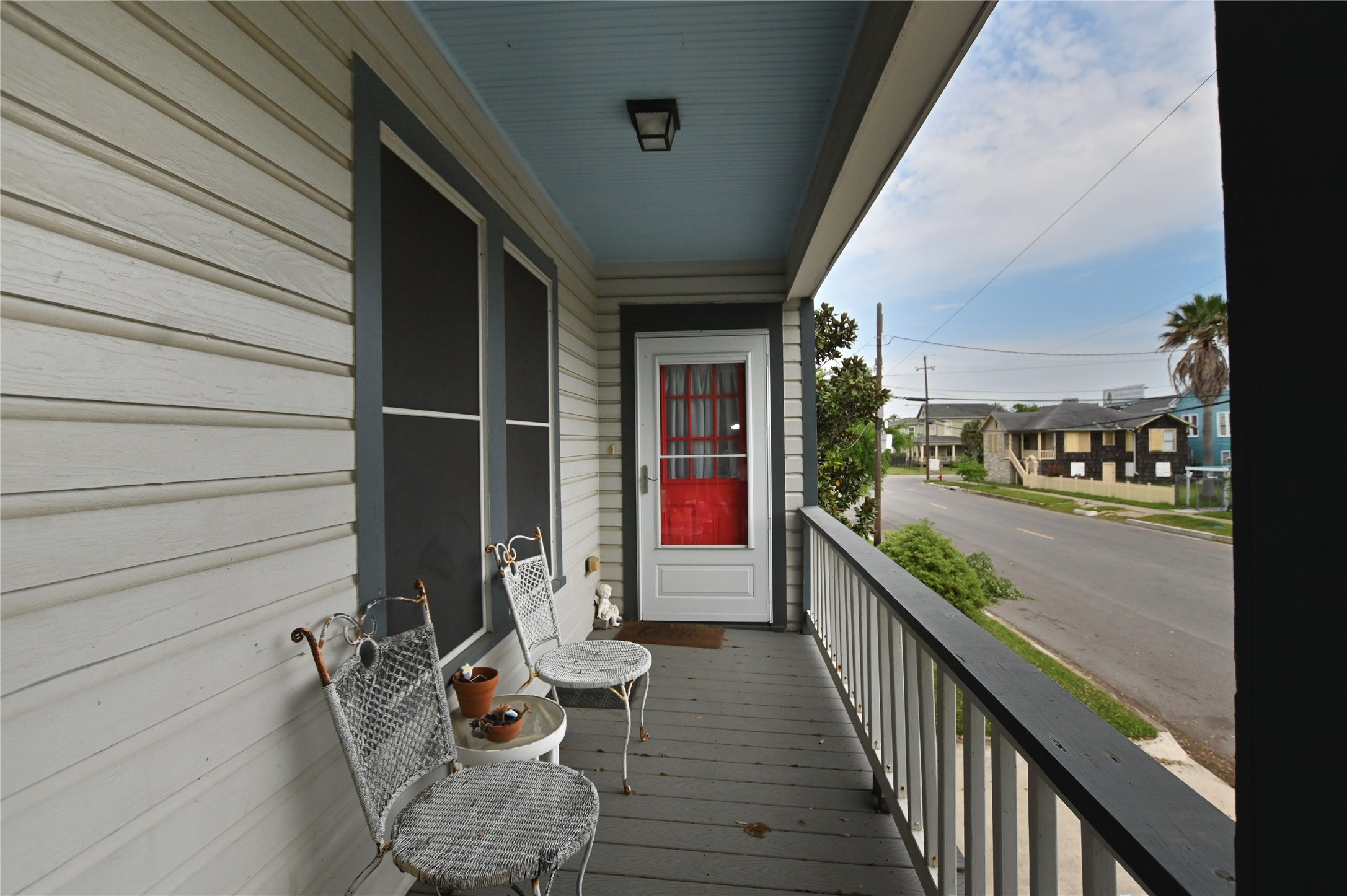 1117 37th Street Property Photo 6