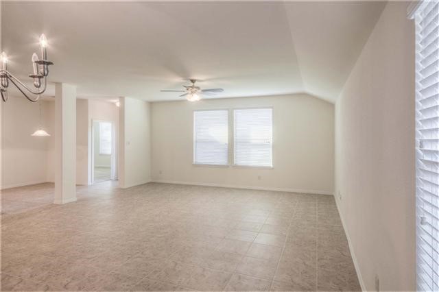 8410 Green Paseo Place Property Photo 3