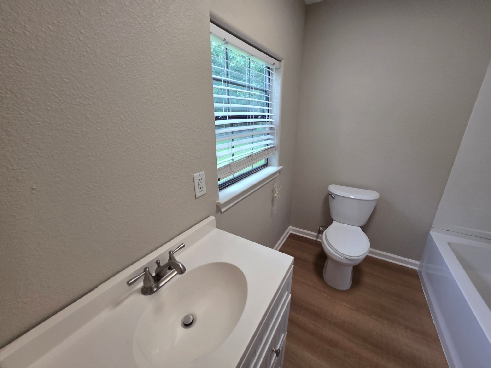 18891 Ferne Drive Property Photo 9