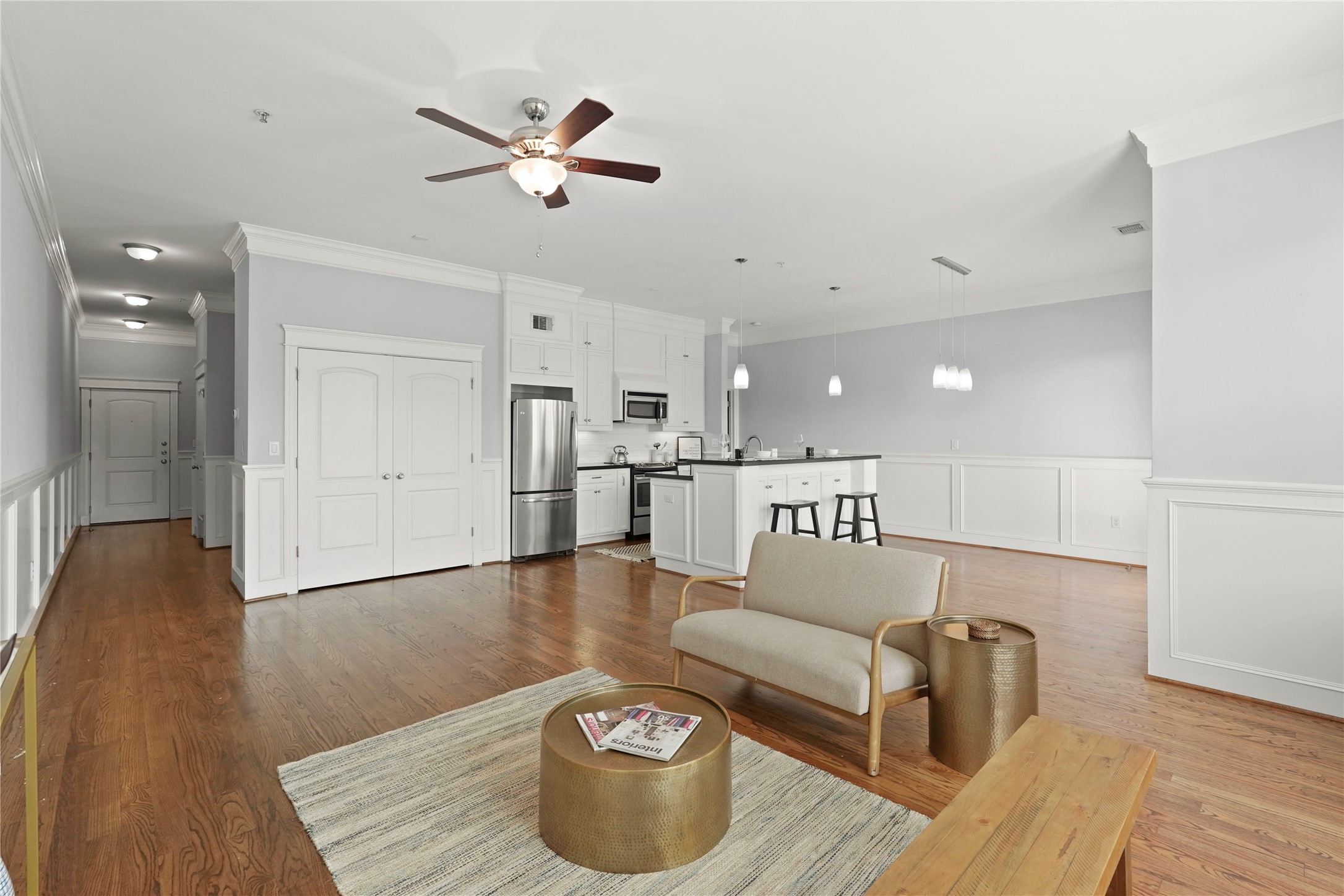 2802 Morrison Street 206 Property Photo 1
