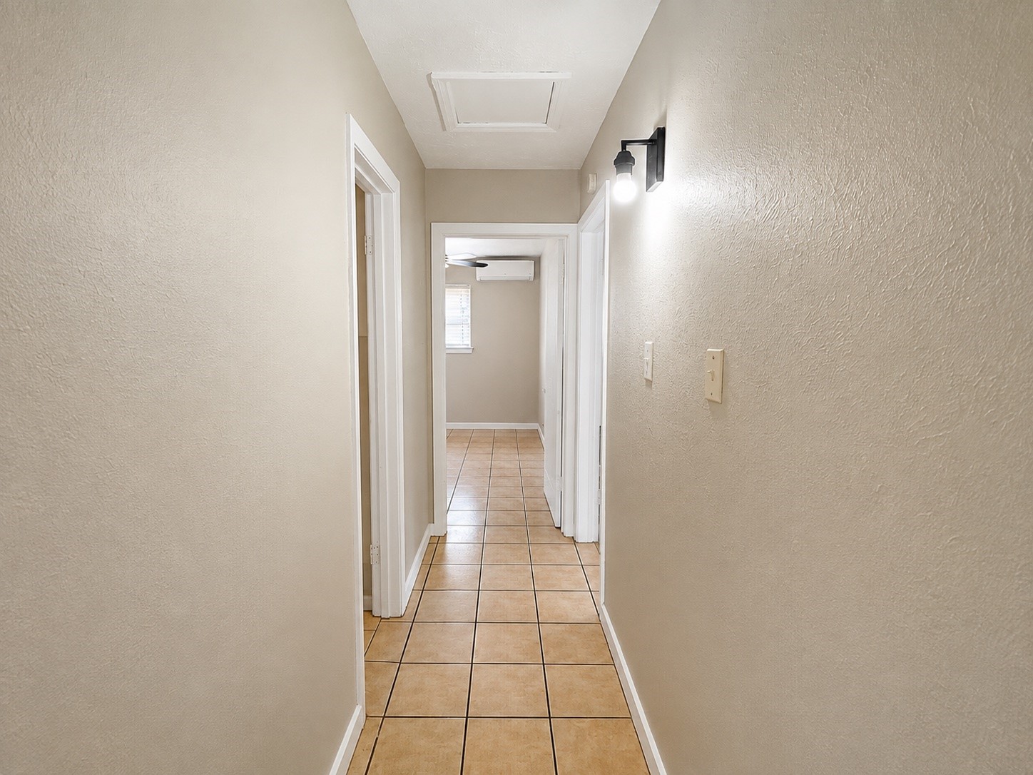 2401 Hadley Property Photo 5