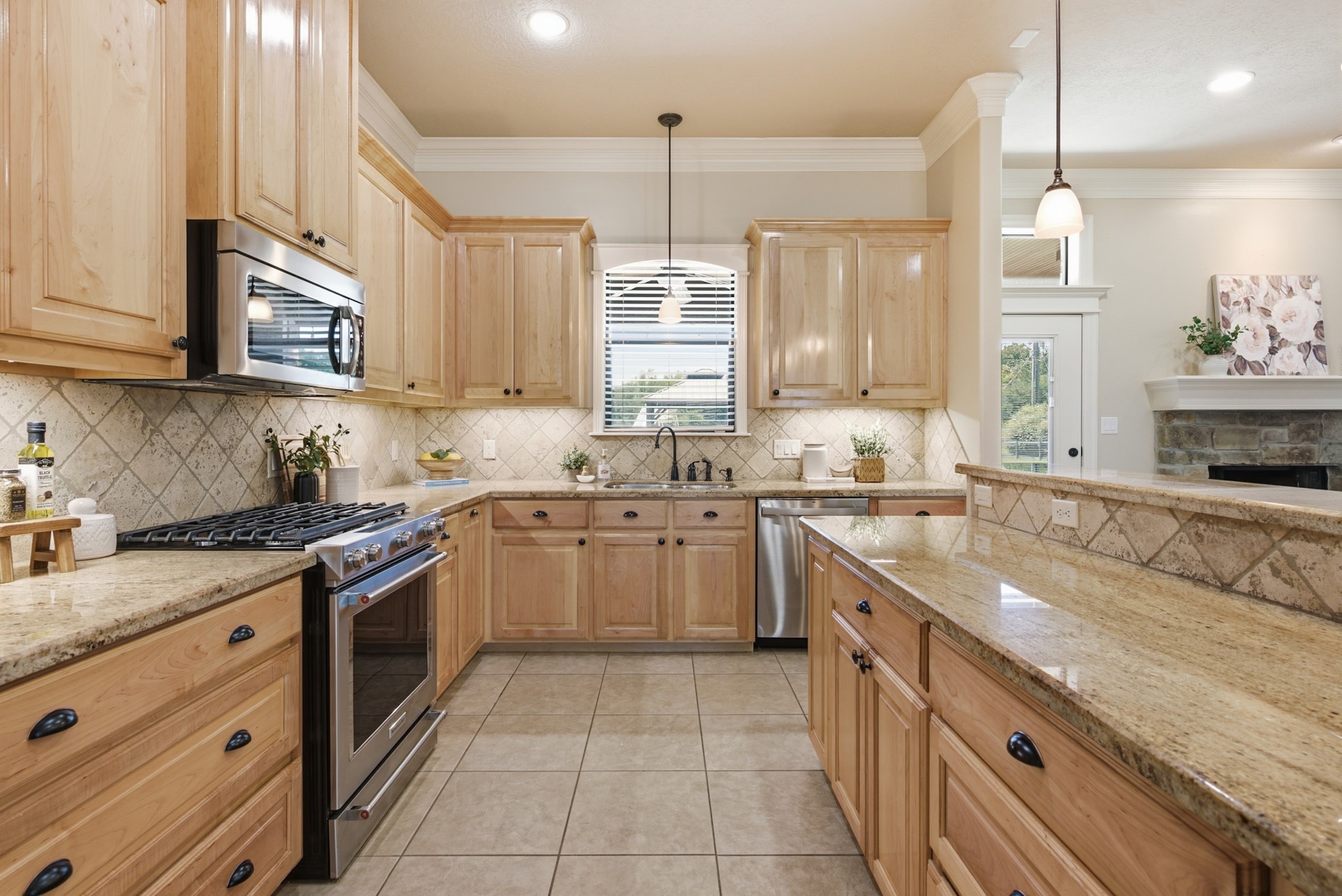 8700 Tejas Ranch Loop Property Photo 11