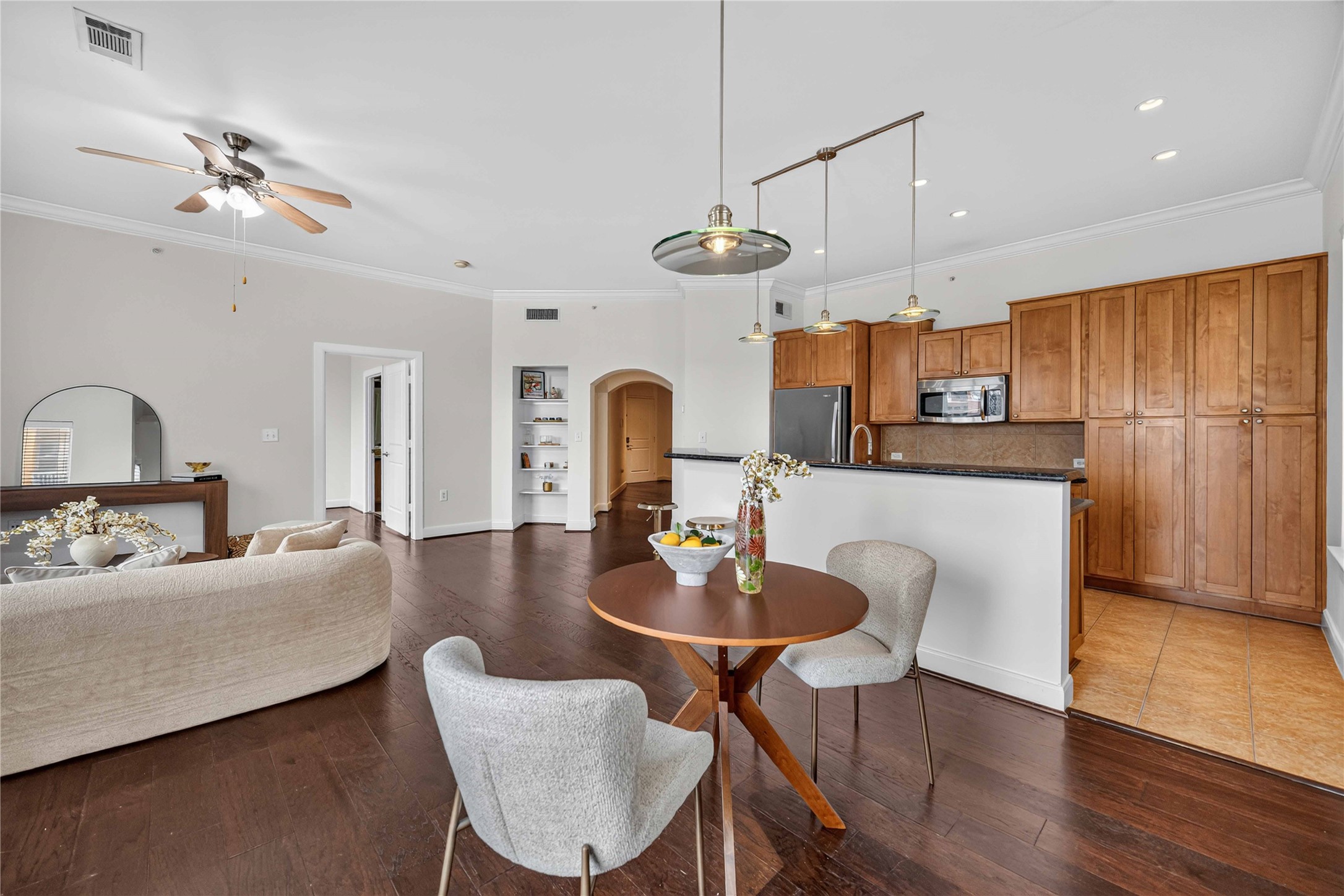 1010 Rosine Street 35 Property Photo 4