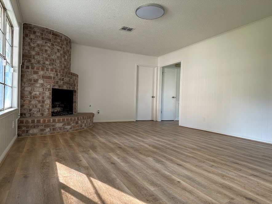9718 Truscon Drive Property Photo 9