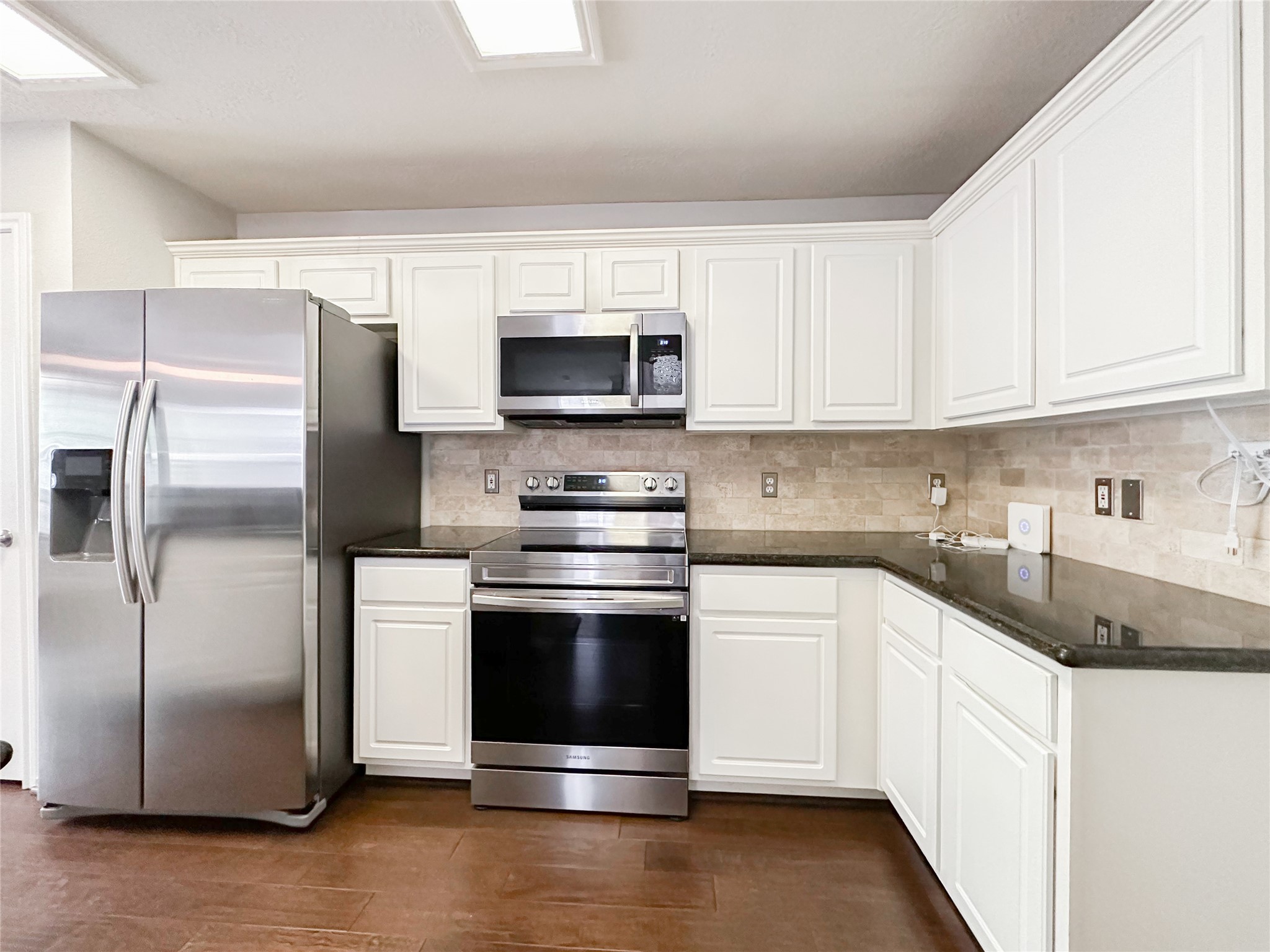 131 Anise Tree Place Property Photo 6