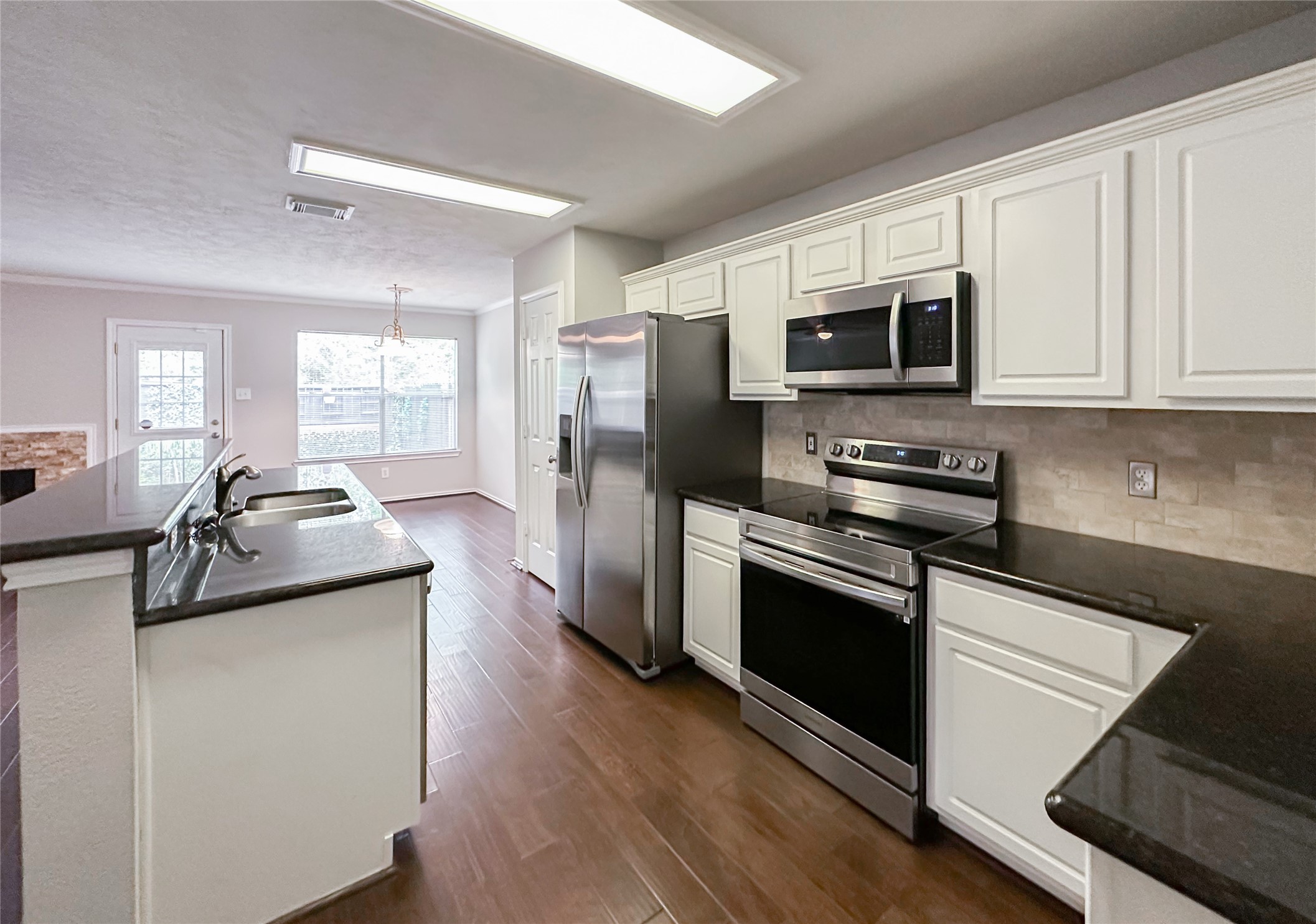 131 Anise Tree Place Property Photo 9