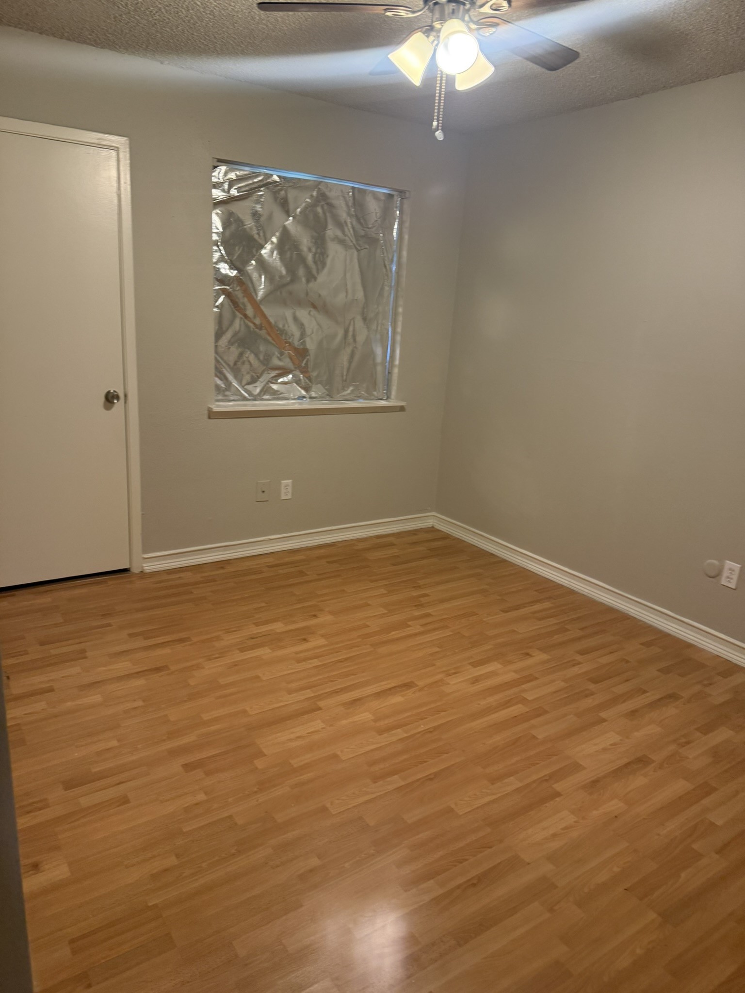 5329 Pinewilde Drive Property Photo 12