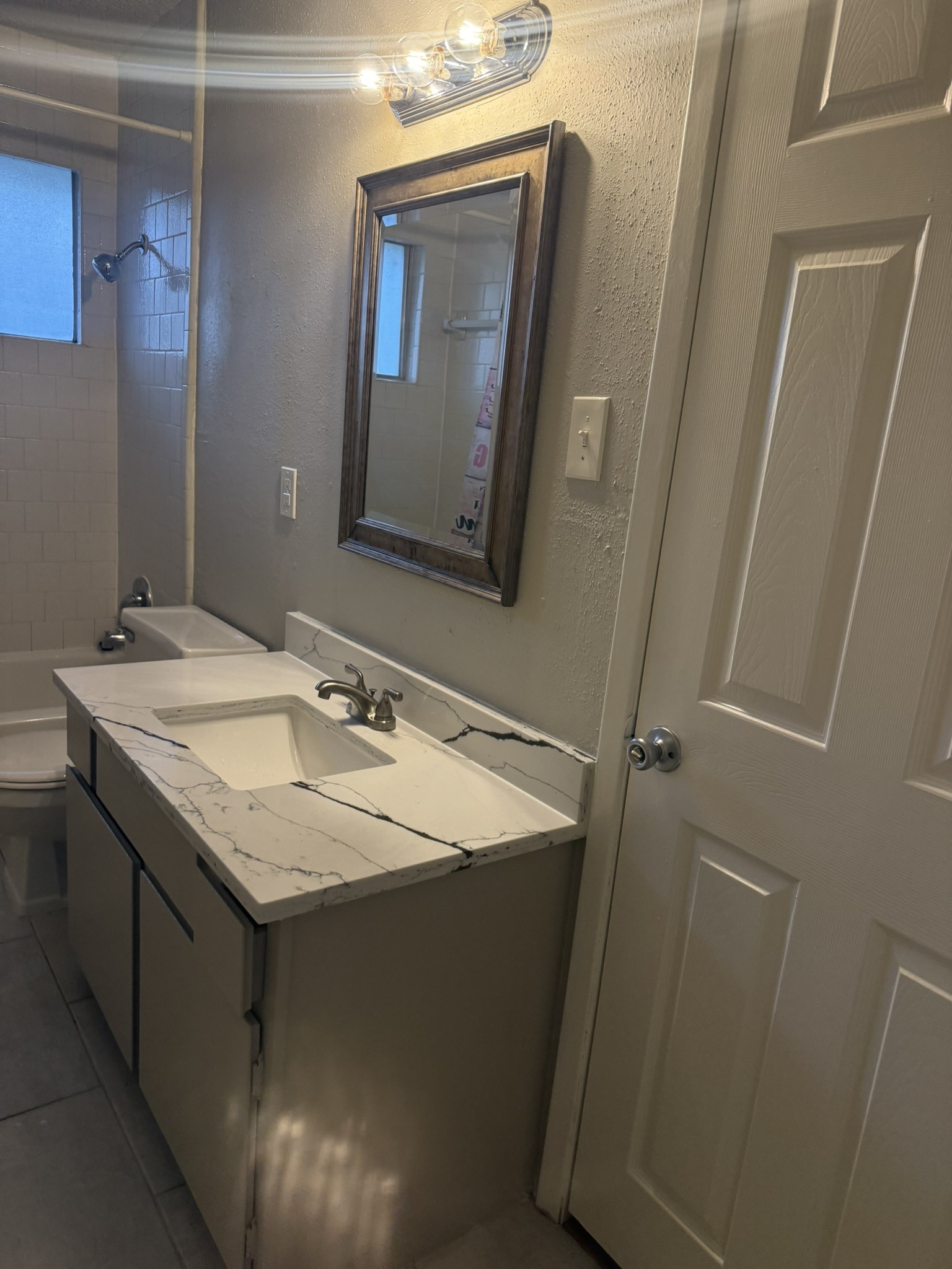 5329 Pinewilde Drive Property Photo 14