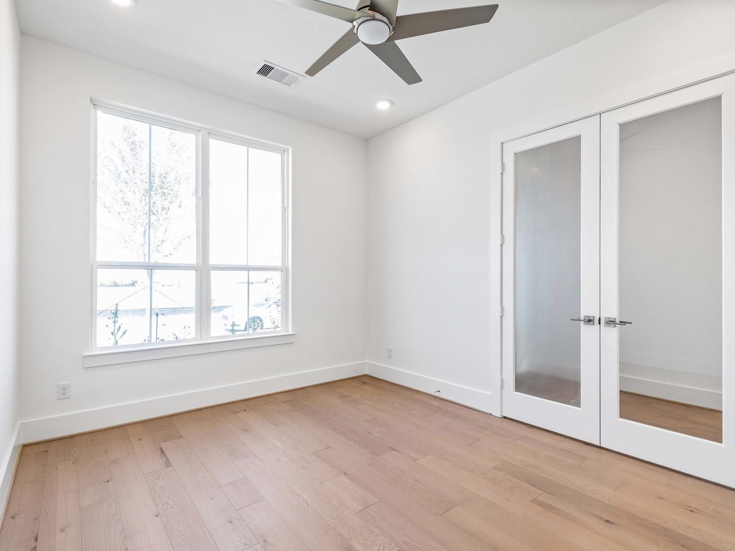 25603 Grassland Prairie Drive Property Photo 15