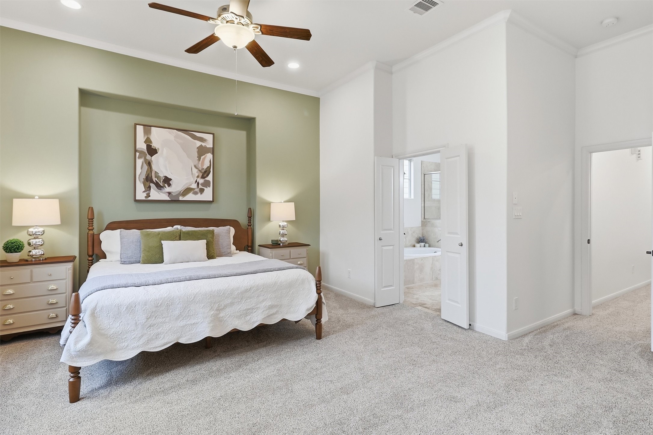 2411 Beall Street Property Photo 37