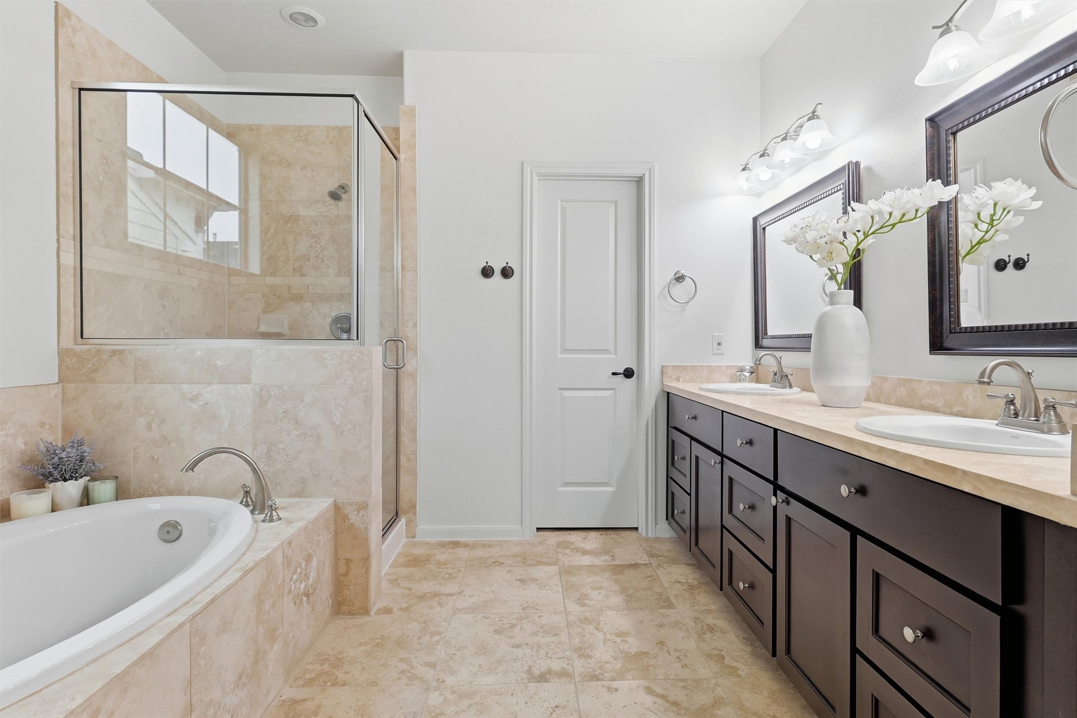 2411 Beall Street Property Photo 38