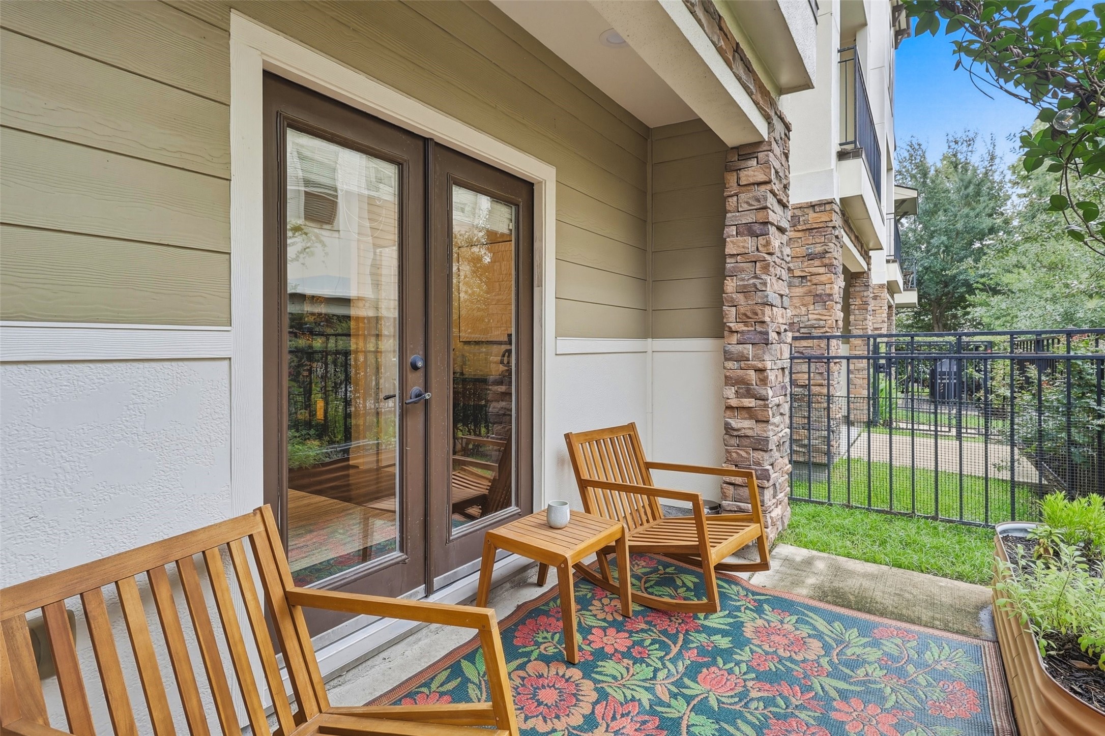 2411 Beall Street Property Photo 46