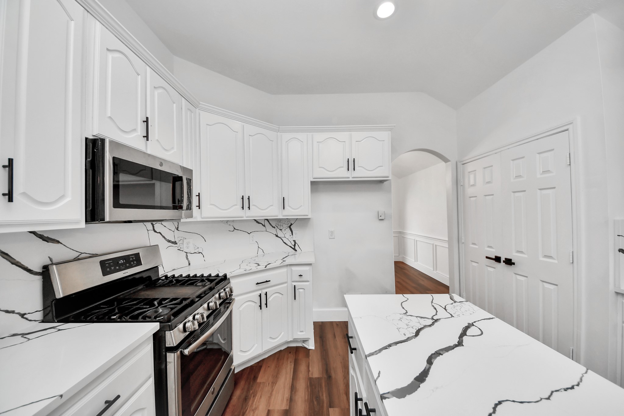 22918 Still Pond Drive Property Photo 10