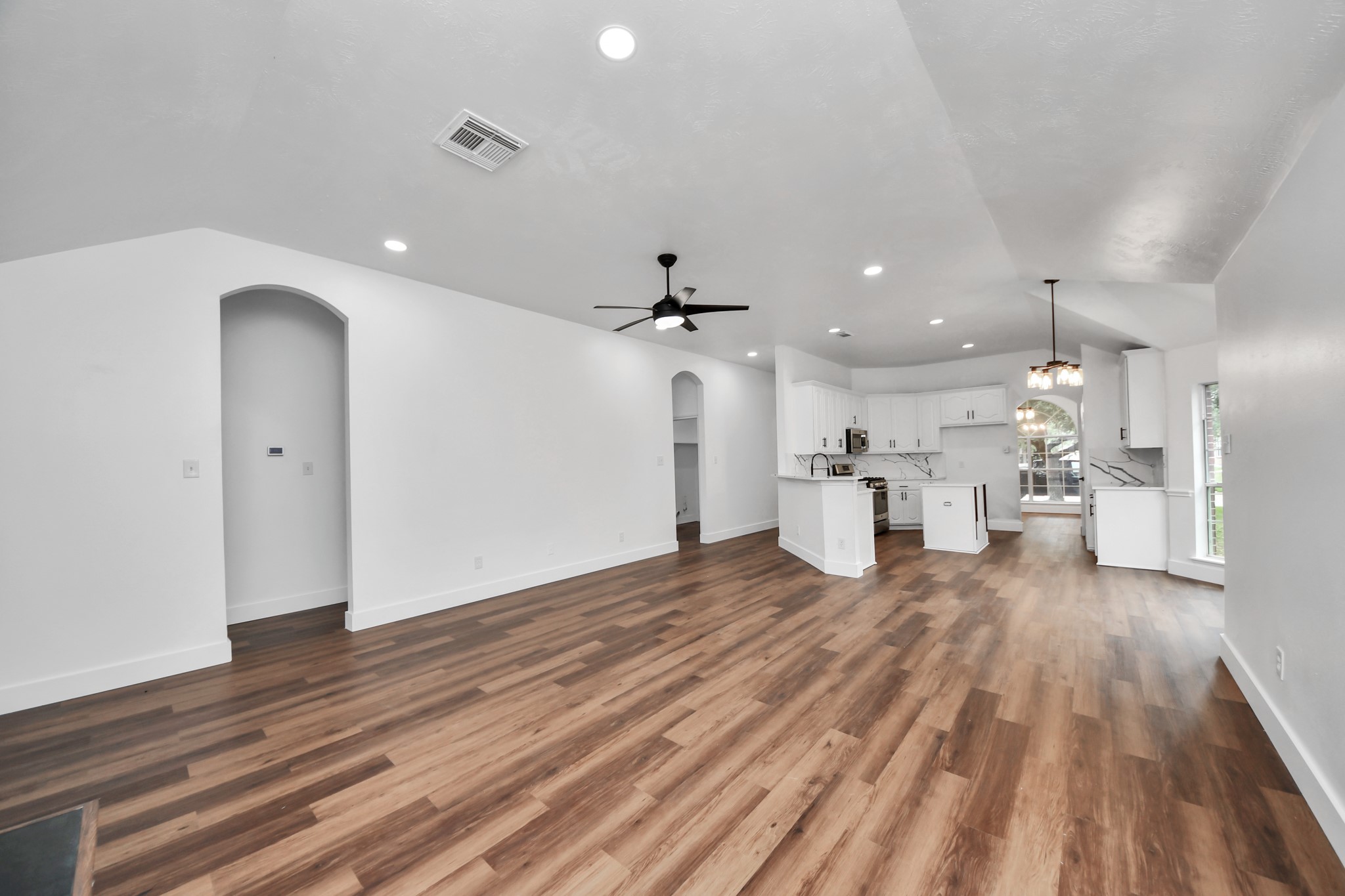 22918 Still Pond Drive Property Photo 18
