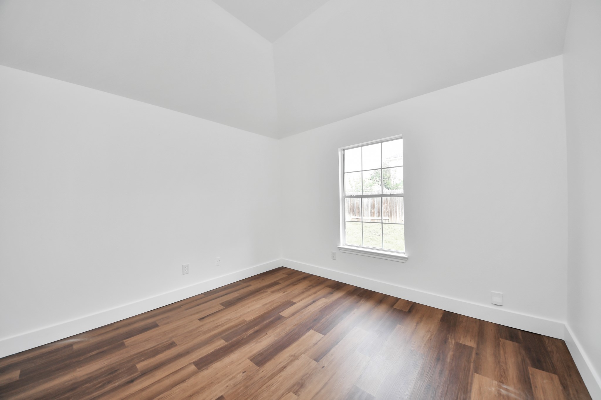 22918 Still Pond Drive Property Photo 32