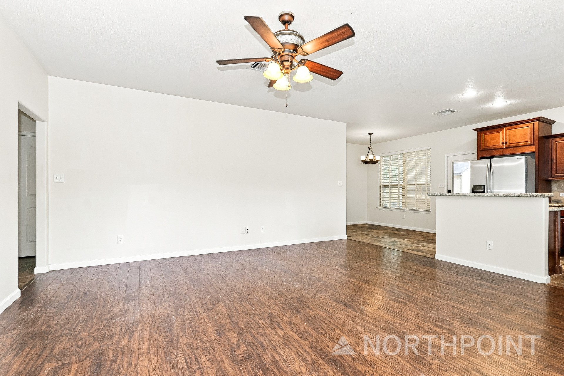 14156 Shadow Bay Drive Property Photo 2