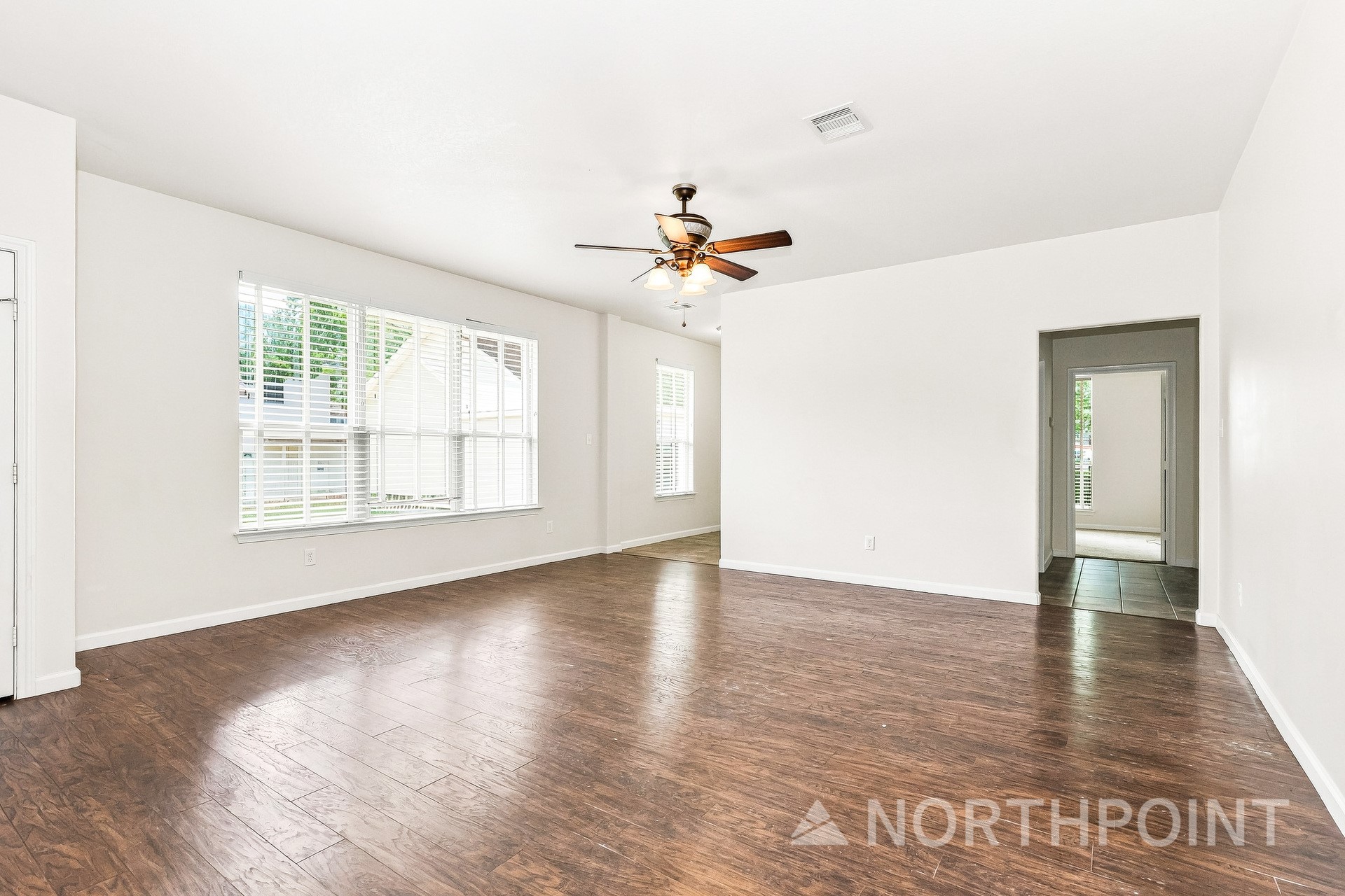 14156 Shadow Bay Drive Property Photo 4