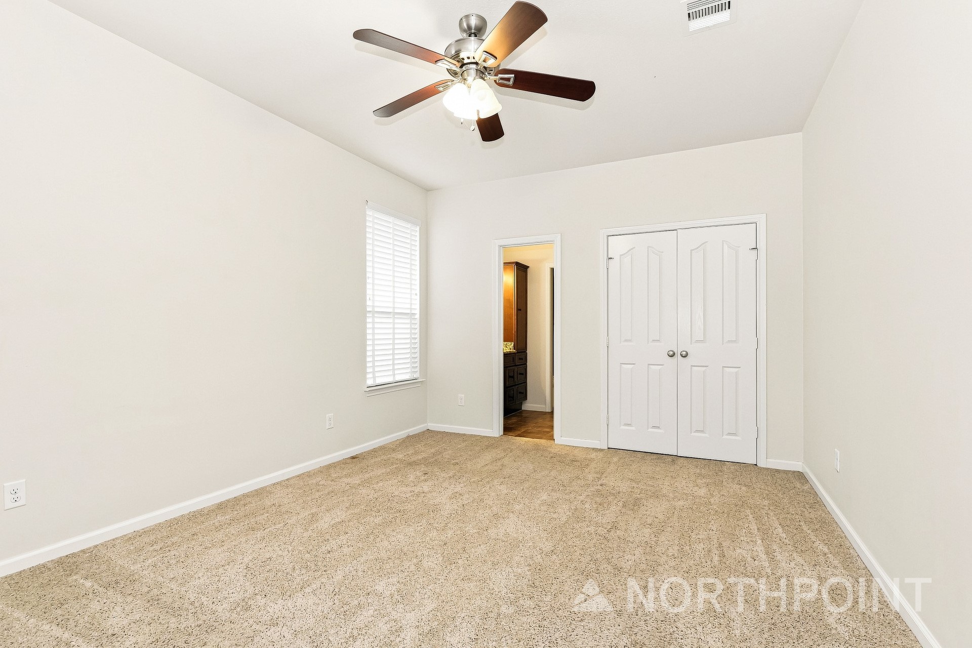 14156 Shadow Bay Drive Property Photo 8