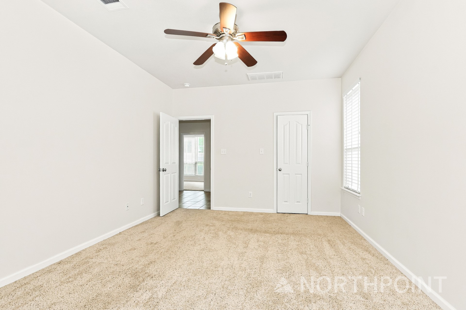 14156 Shadow Bay Drive Property Photo 9
