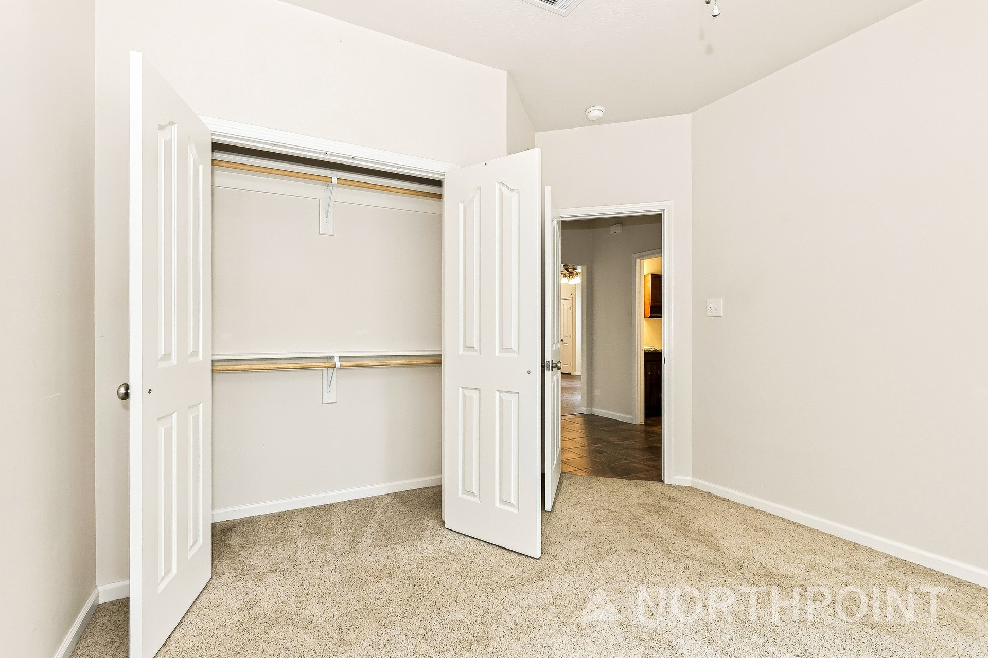 14156 Shadow Bay Drive Property Photo 10