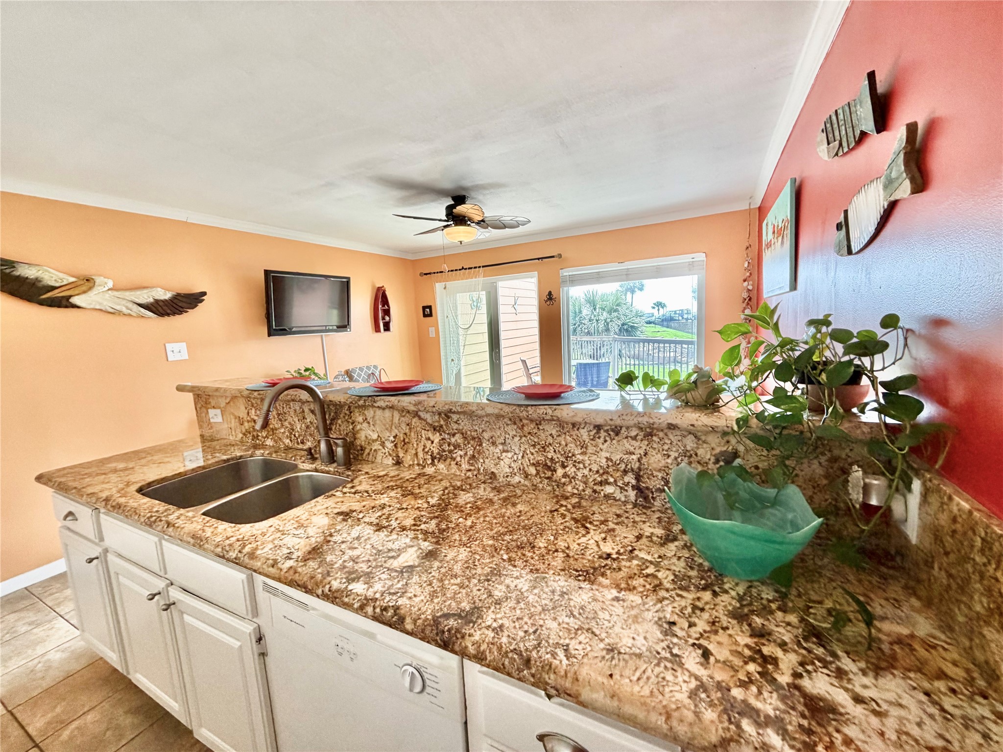 9520 Seawall Boulevard 111 Property Photo 6