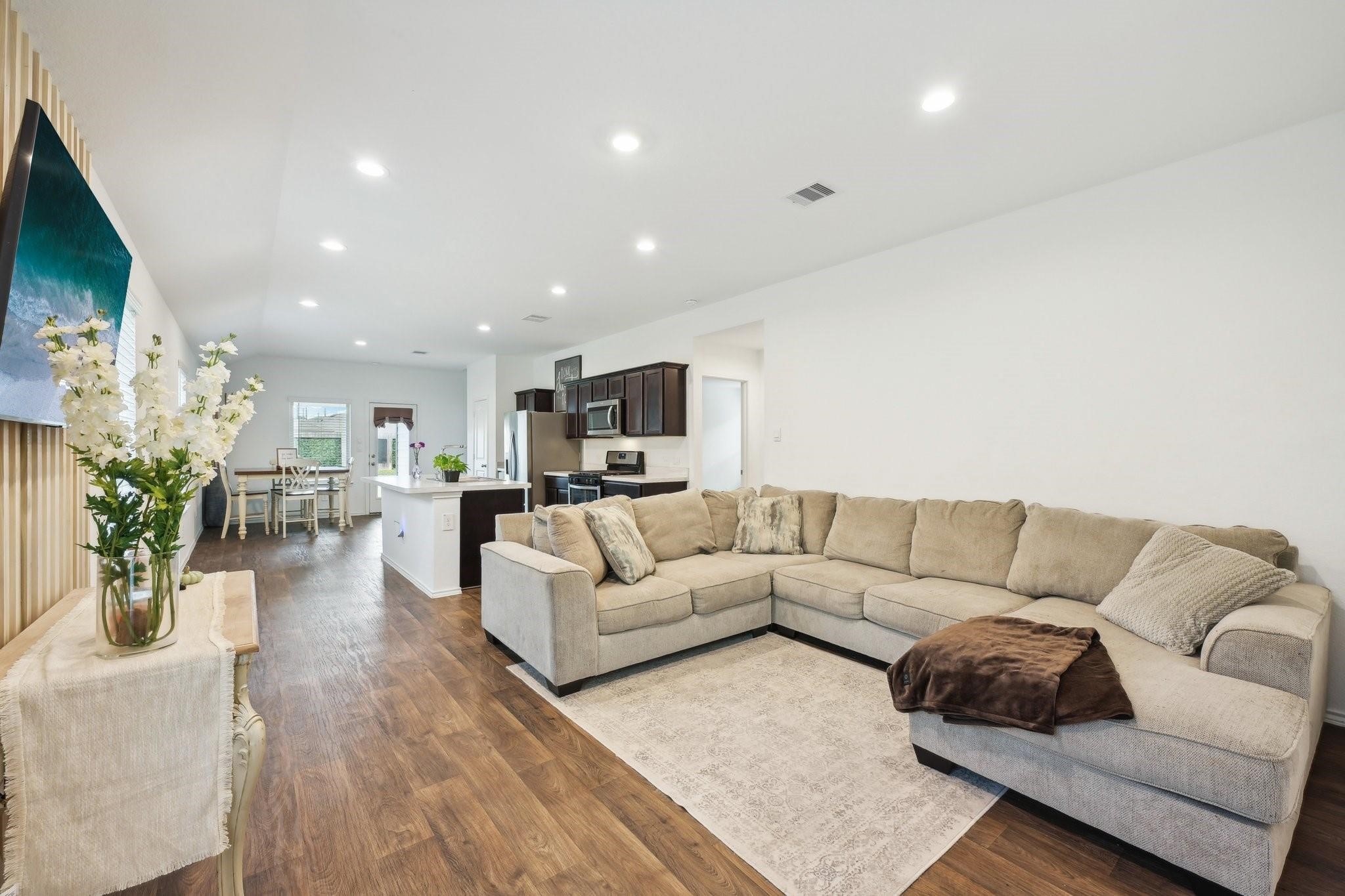 22530 Aspen Tarn Trail Property Photo 3