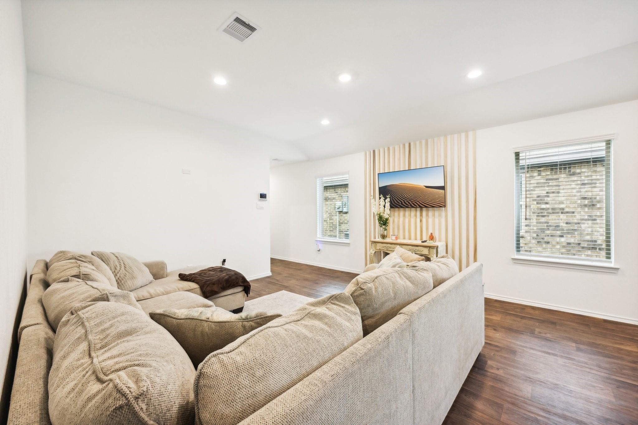 22530 Aspen Tarn Trail Property Photo 5