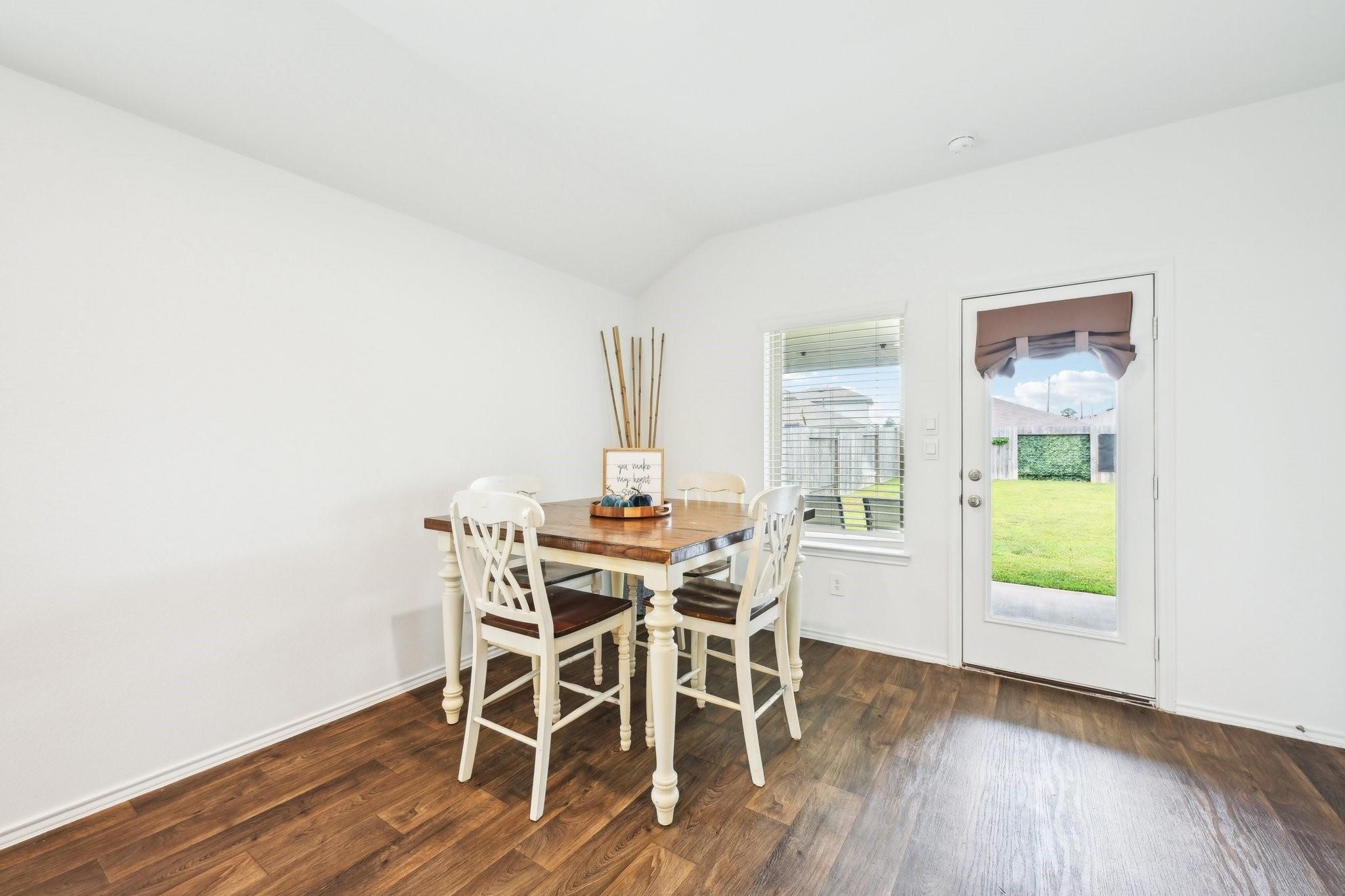 22530 Aspen Tarn Trail Property Photo 6