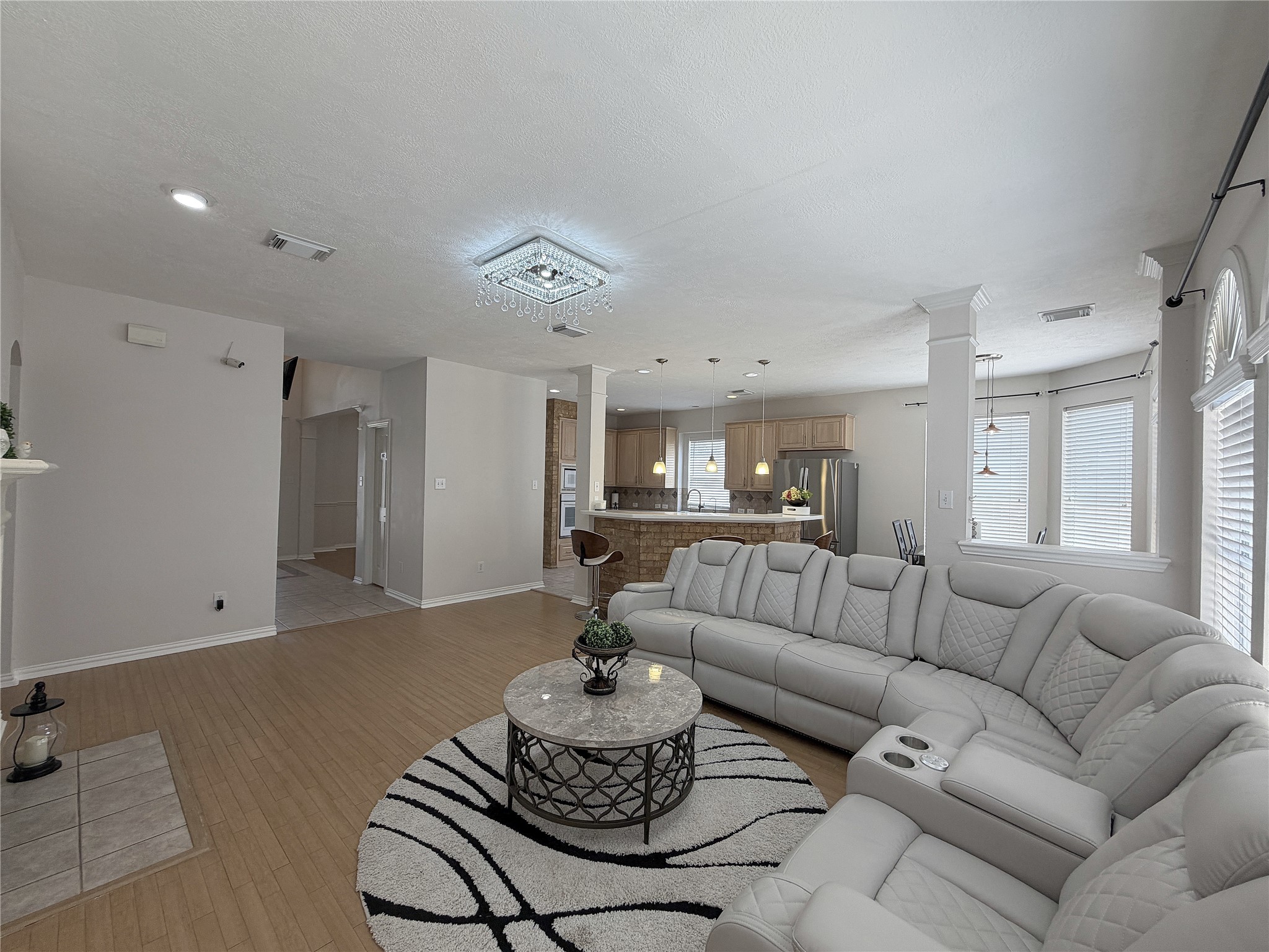 3822 Shady Harbor Drive Property Photo 10