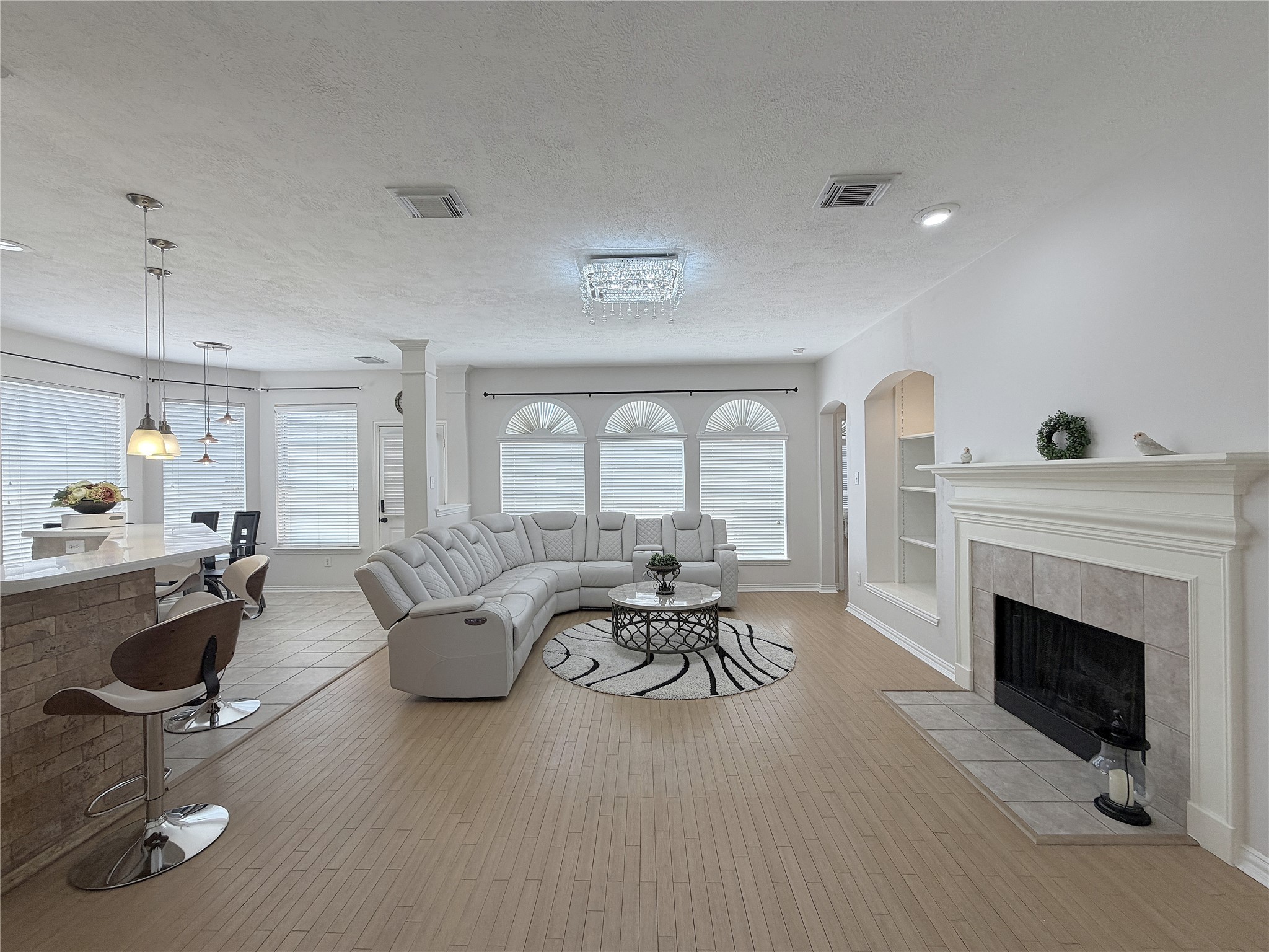 3822 Shady Harbor Drive Property Photo 12