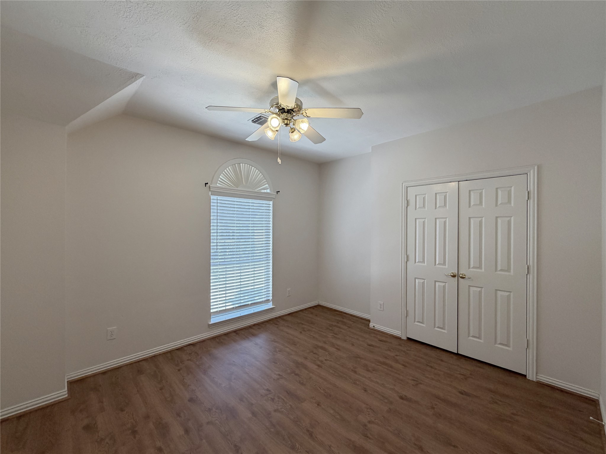 3822 Shady Harbor Drive Property Photo 23