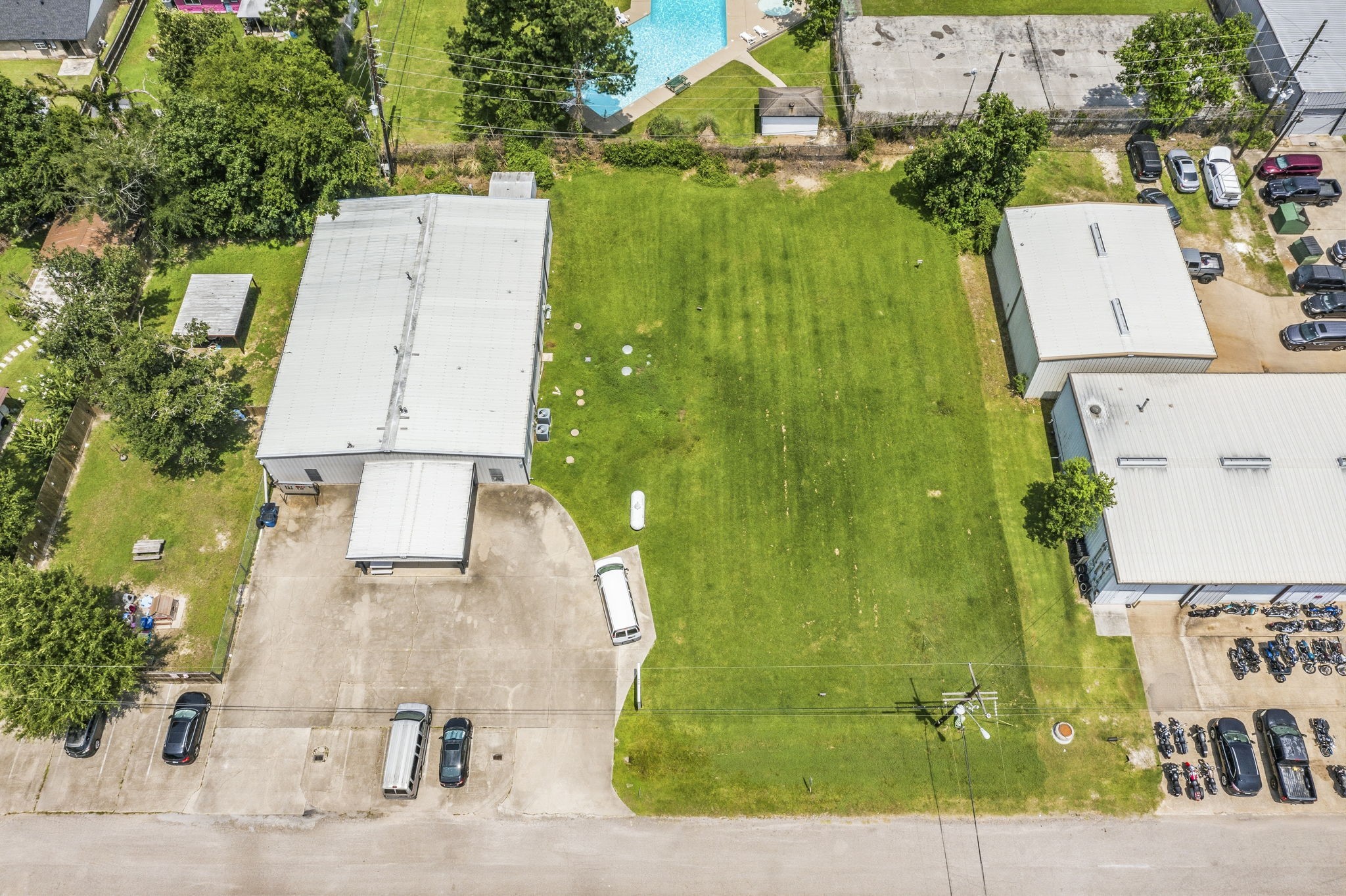 16737 Sprawling Oaks Drive Property Photo 40