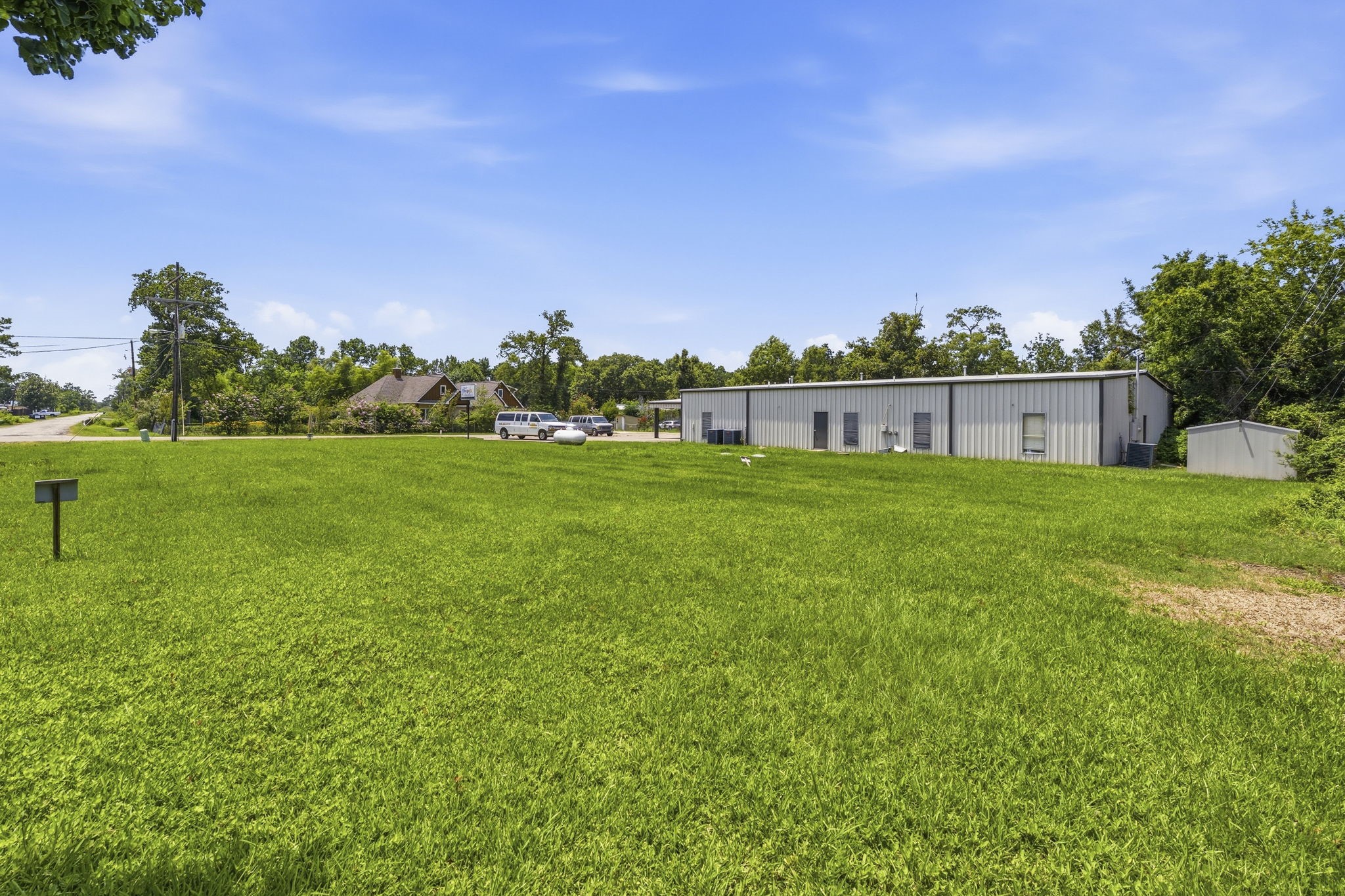 16737 Sprawling Oaks Drive Property Photo 46