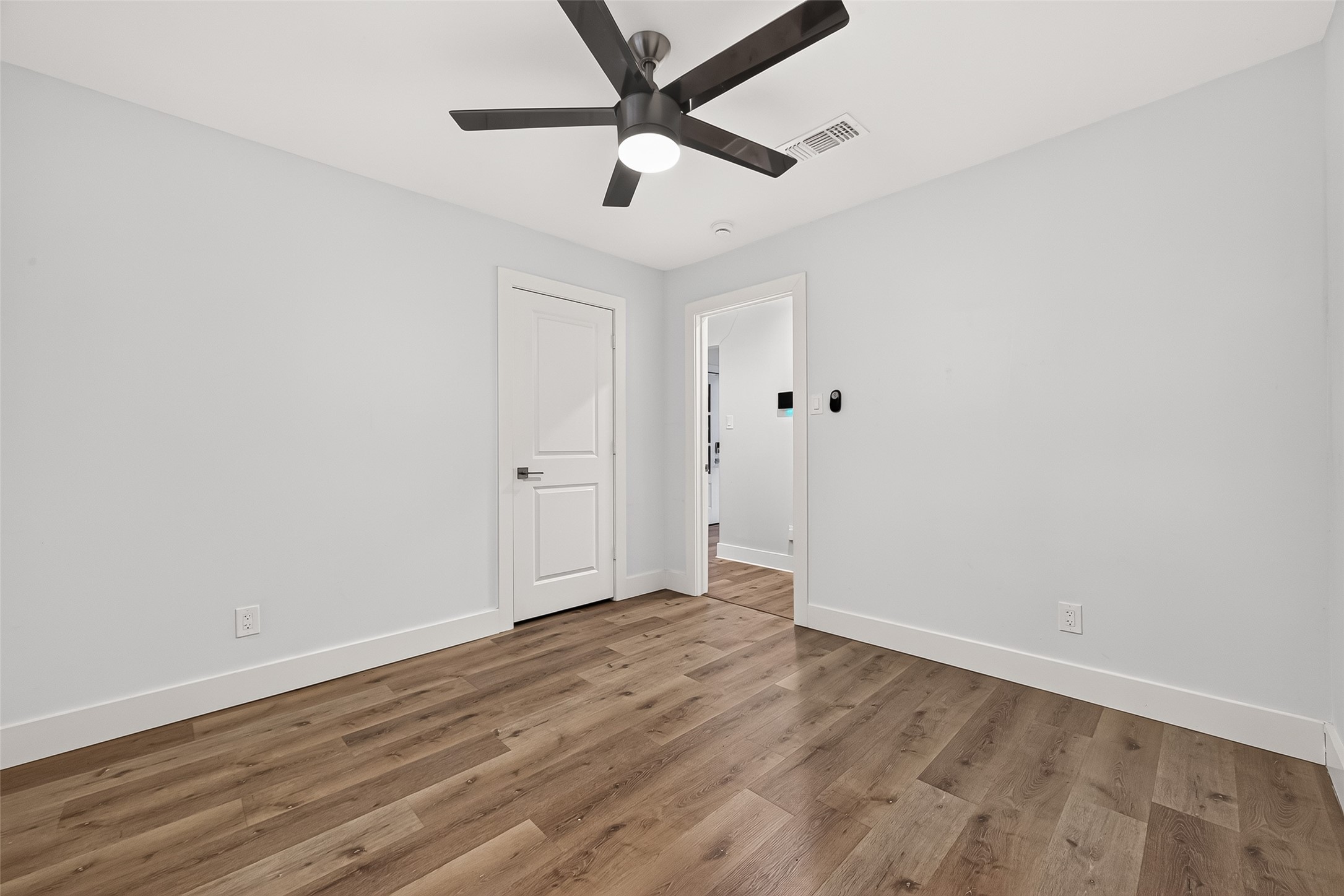 10819 Oasis Drive Property Photo 29