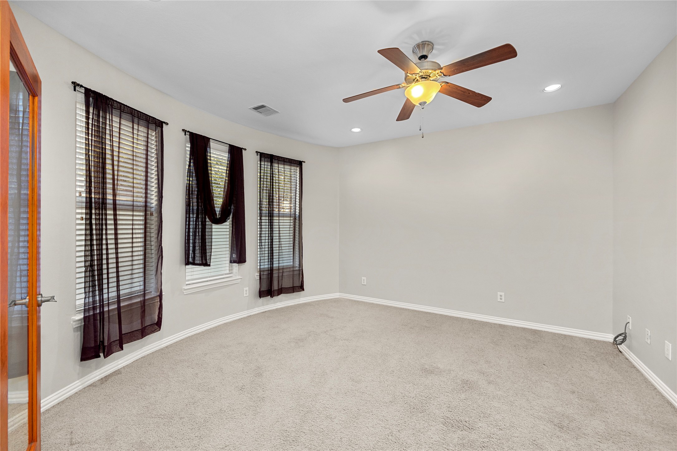 1614 Stuart Street Property Photo 7
