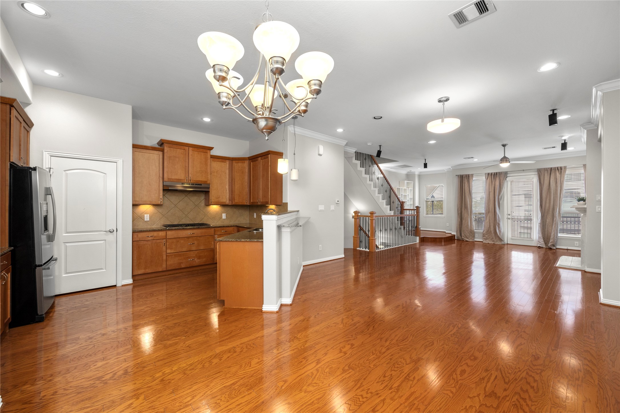 1614 Stuart Street Property Photo 18