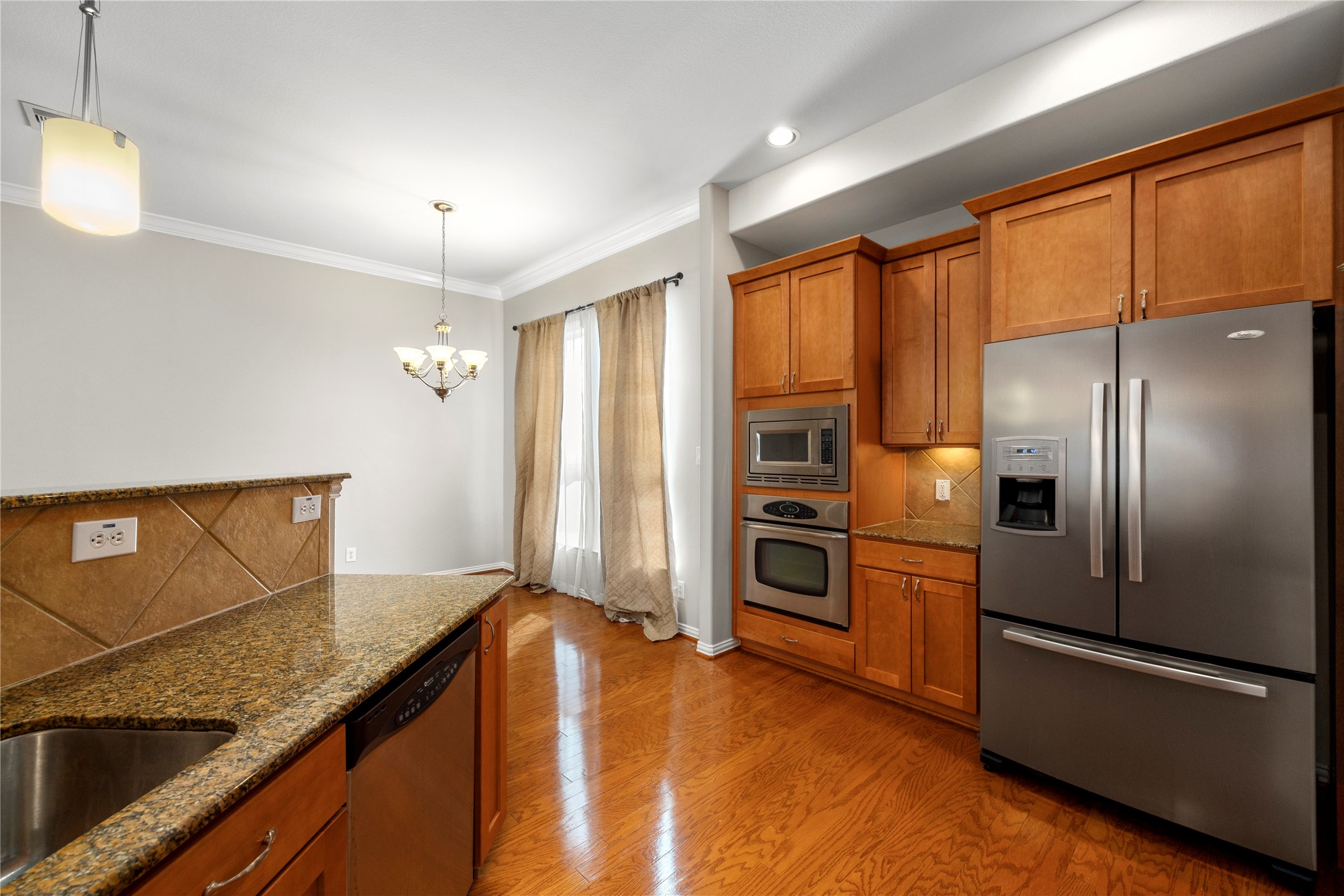 1614 Stuart Street Property Photo 21
