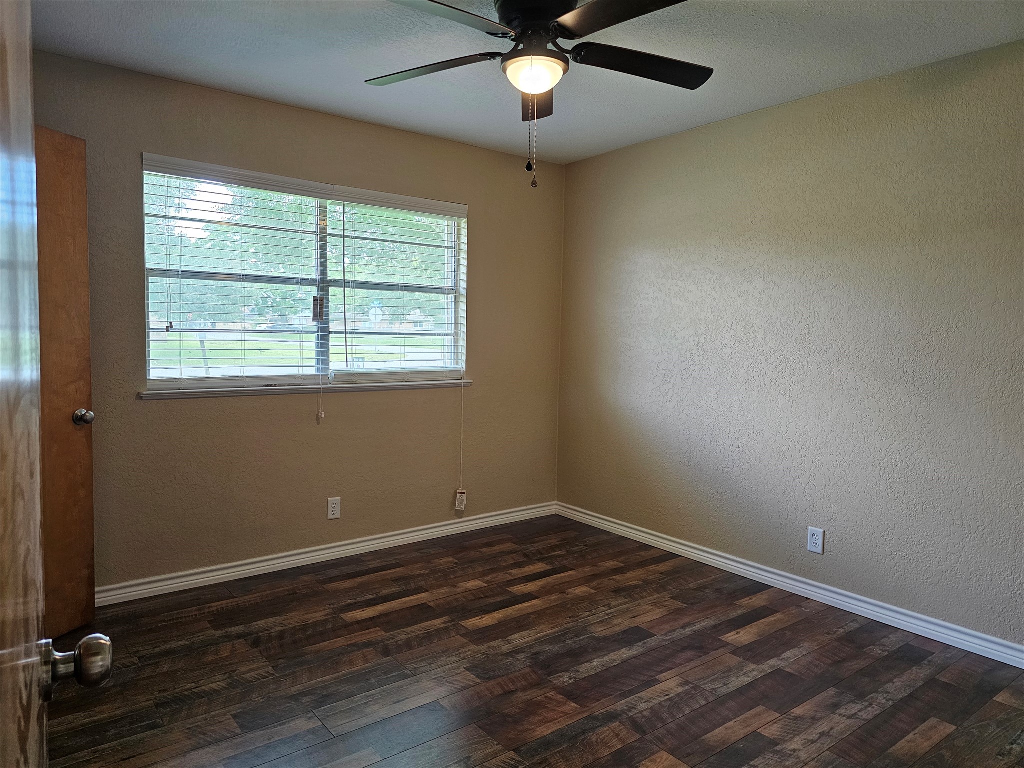 120 Ronald Avenue Property Photo 15